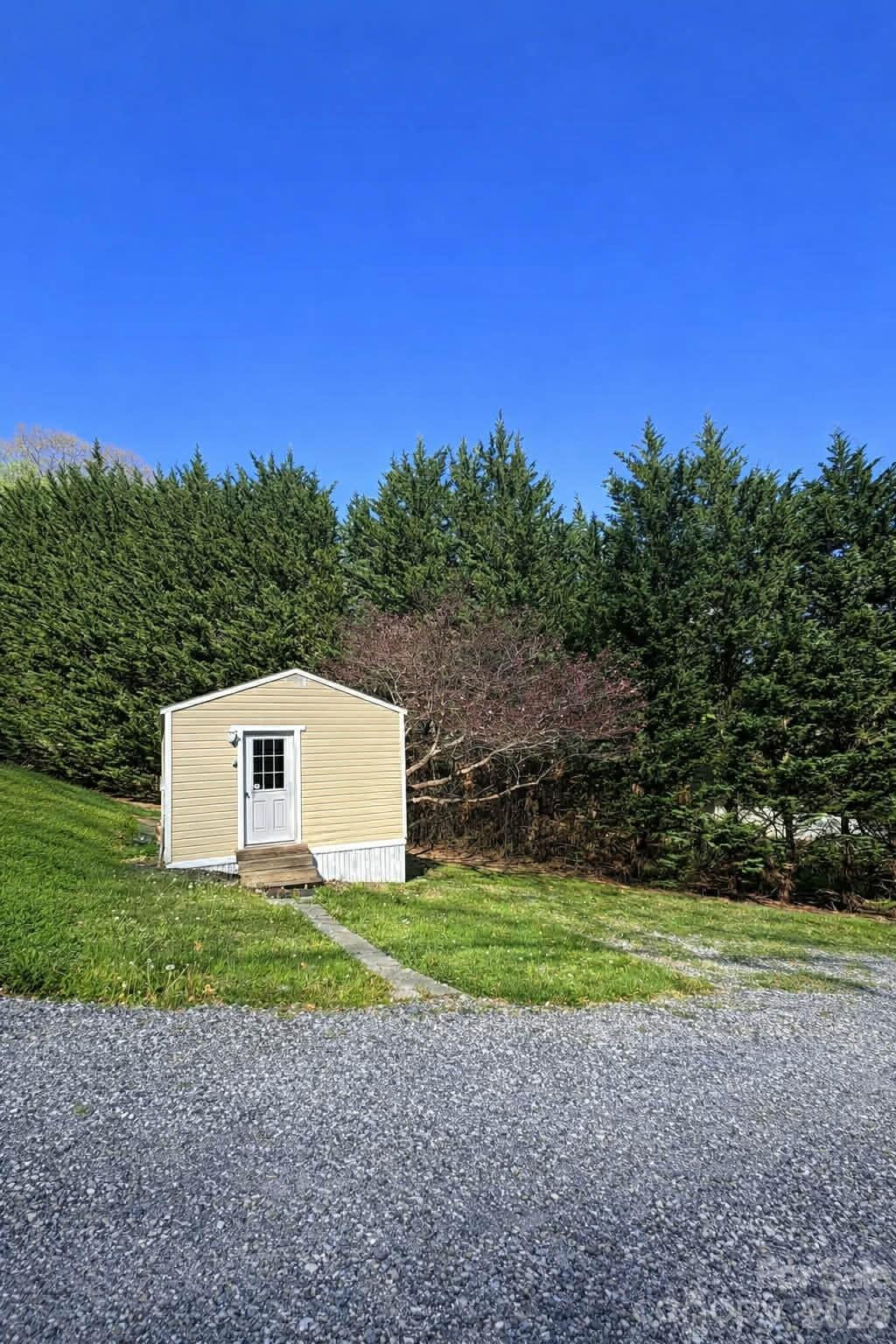 25 Eastwind Lane — Candler