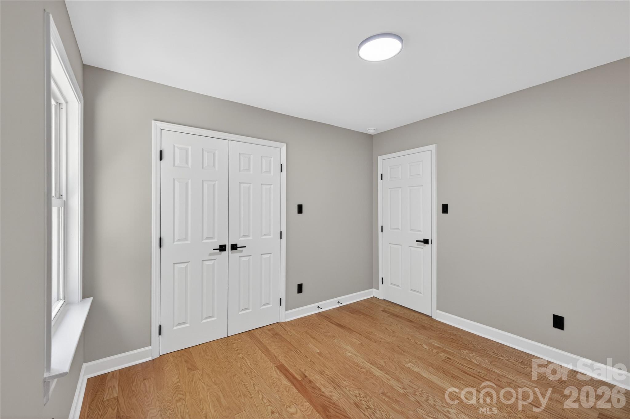 300 Dollar Circle — Charlotte