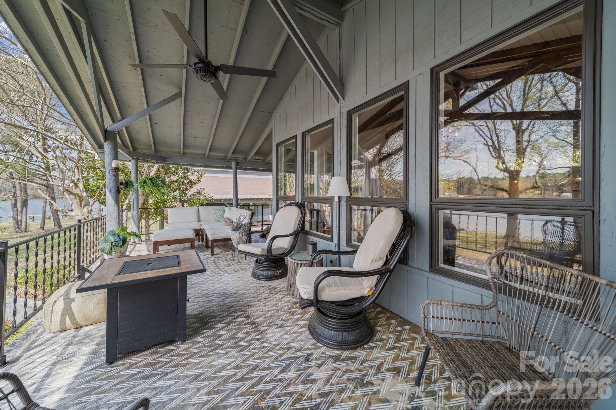 2262 Beaver Creek Road — Camden