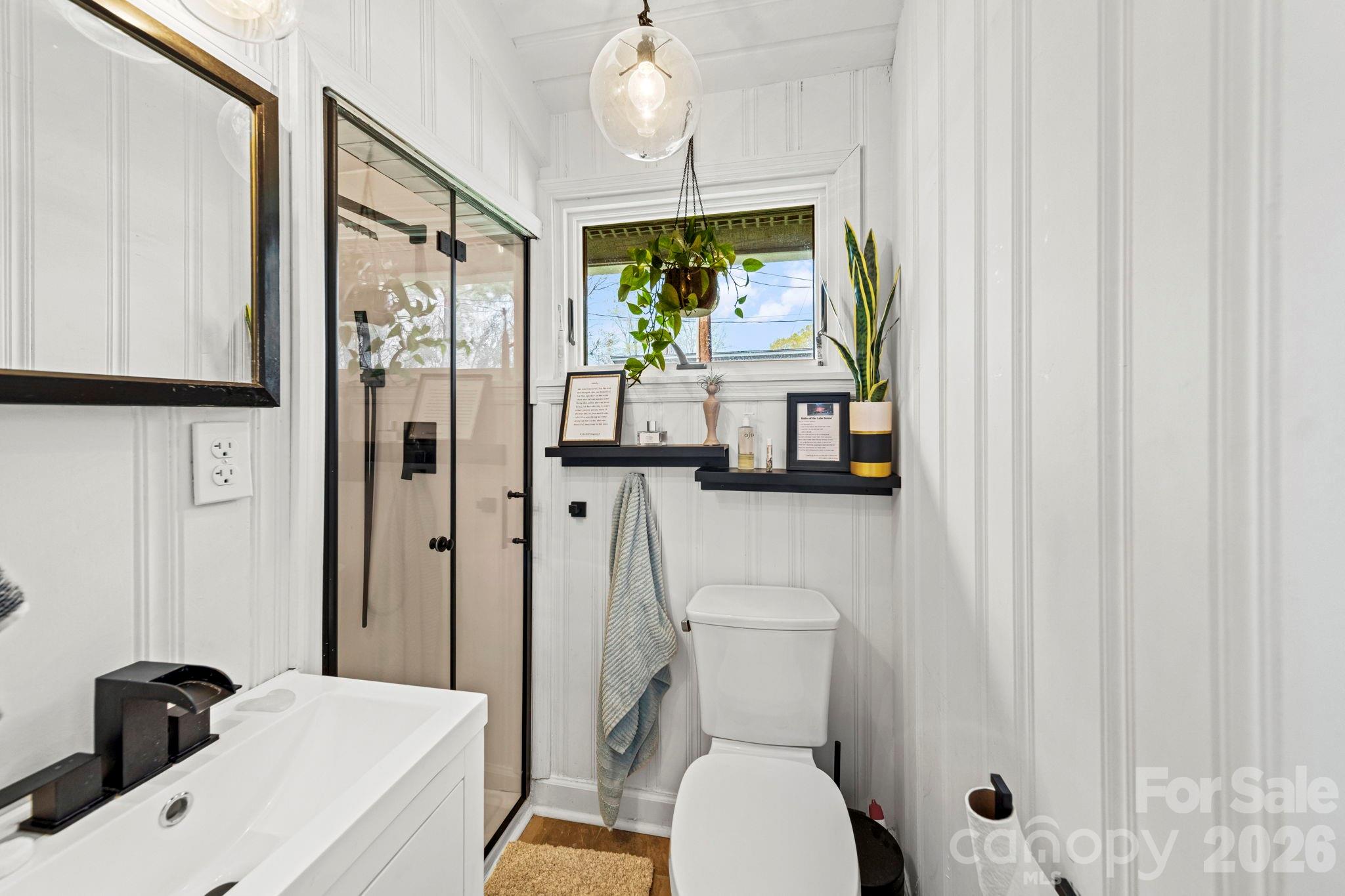 2262 Beaver Creek Road — Camden