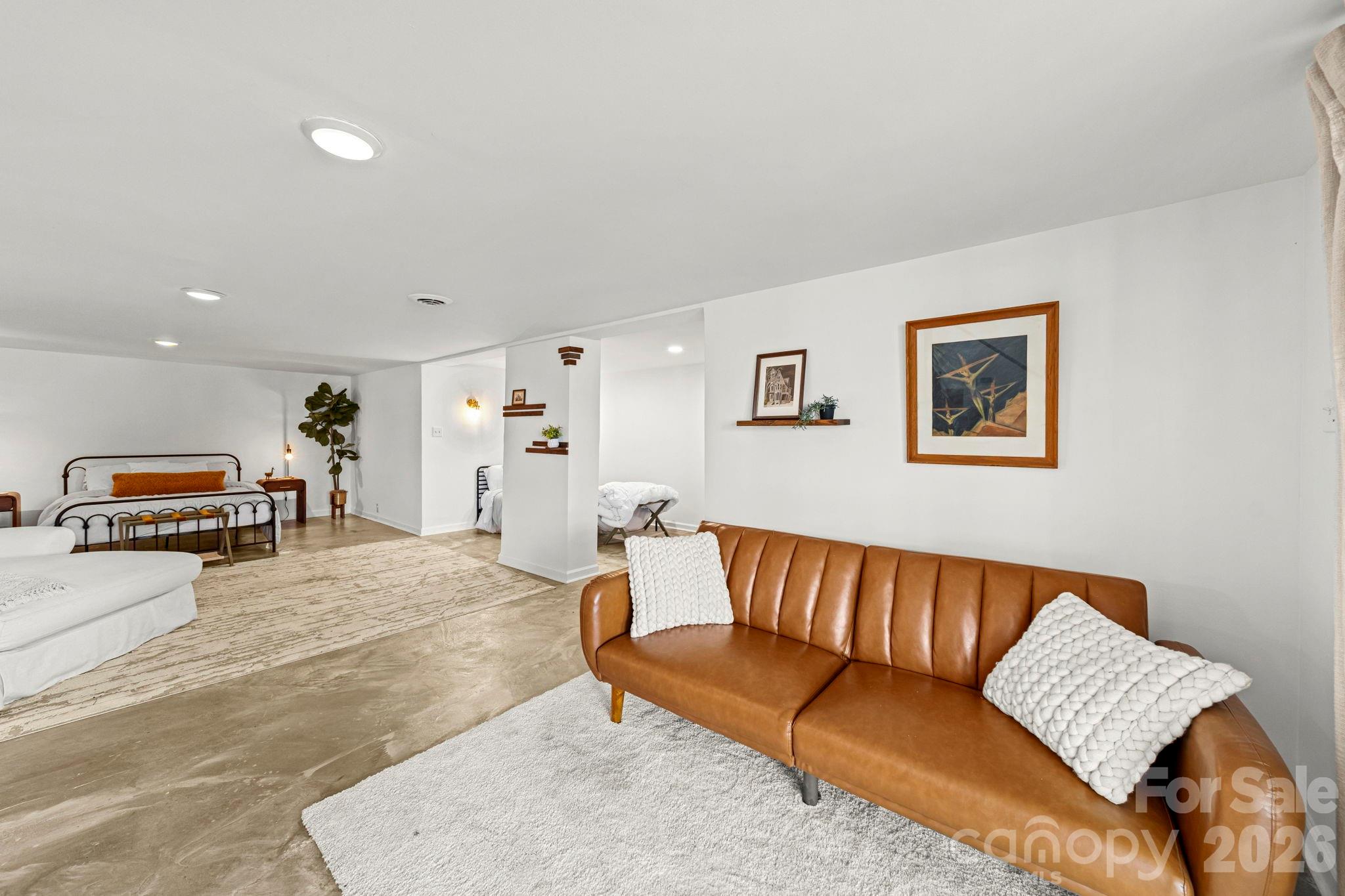 2262 Beaver Creek Road — Camden