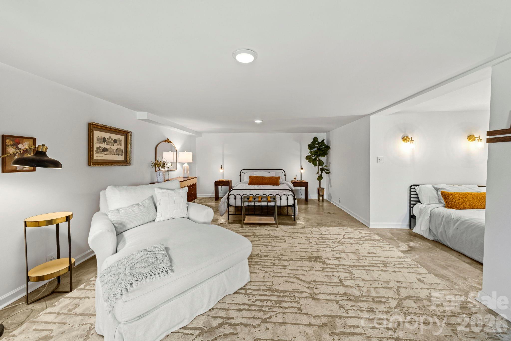 2262 Beaver Creek Road — Camden