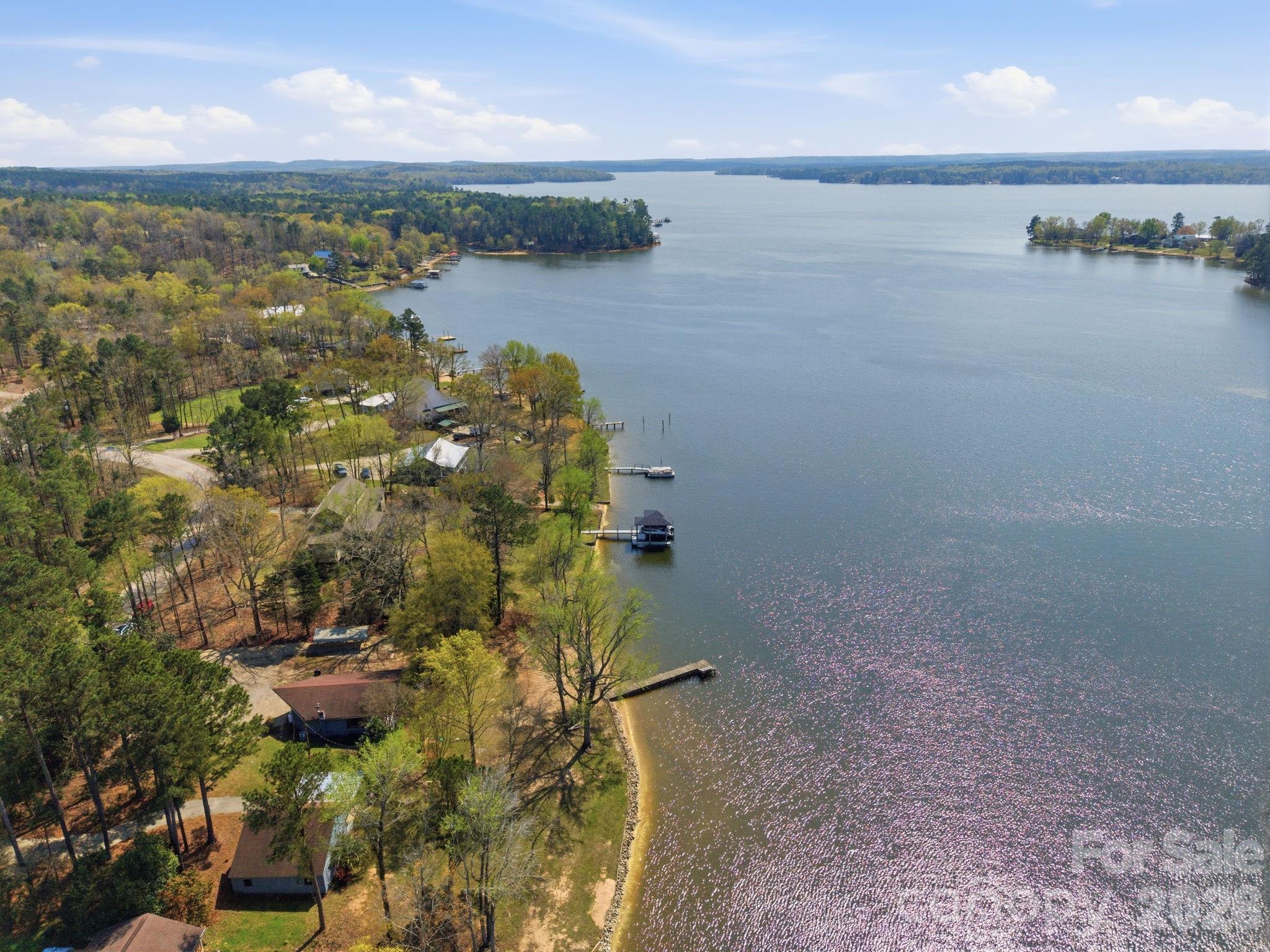 2262 Beaver Creek Road — Camden