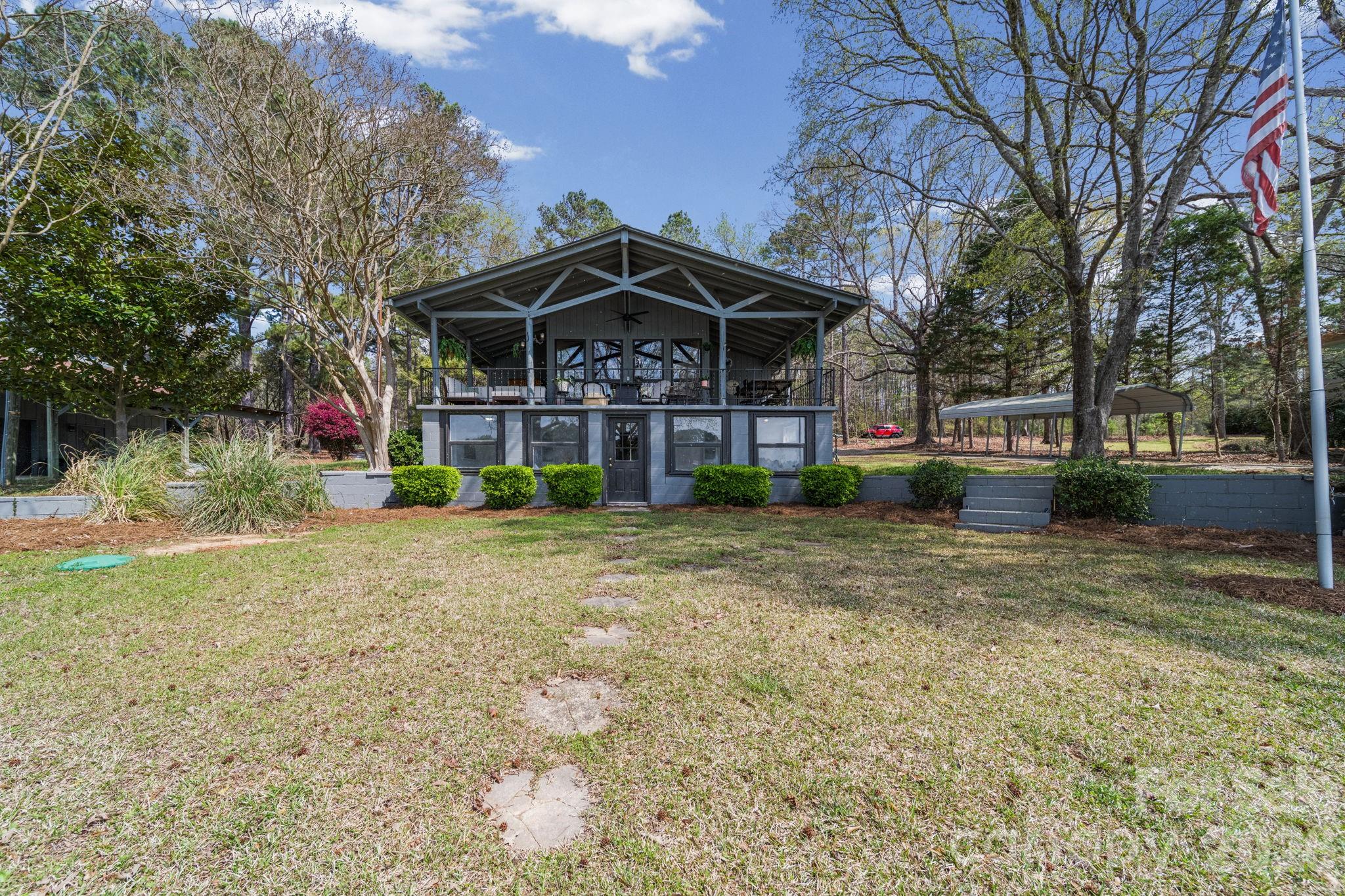 2262 Beaver Creek Road — Camden