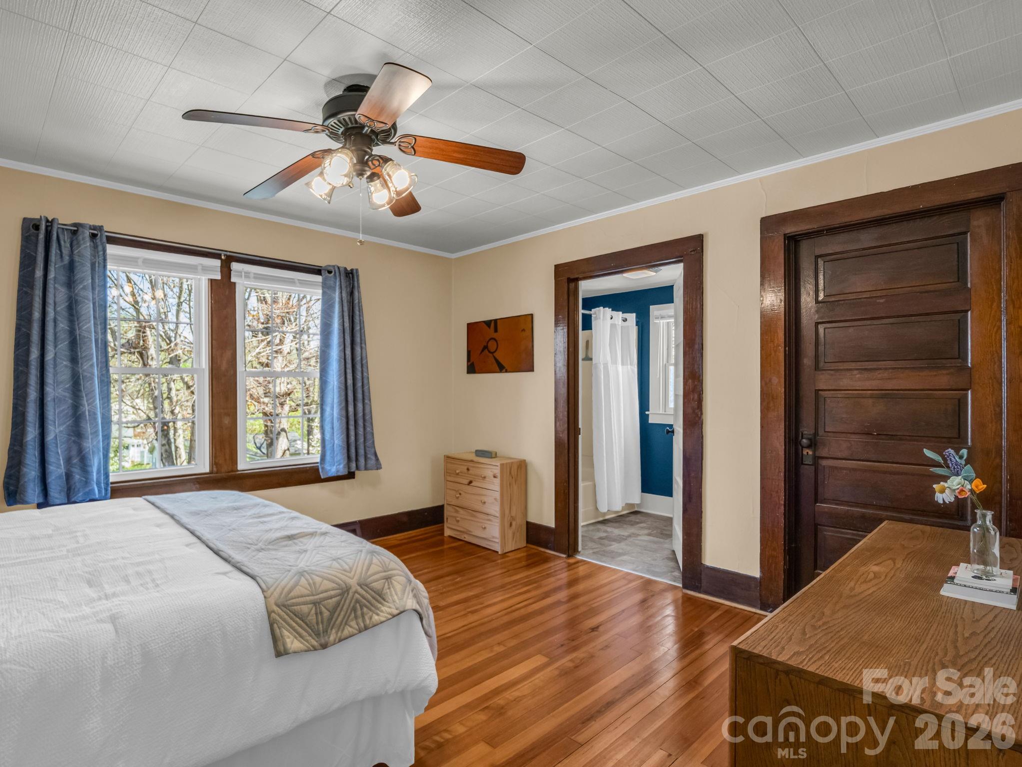 40 Hudson Street — Asheville