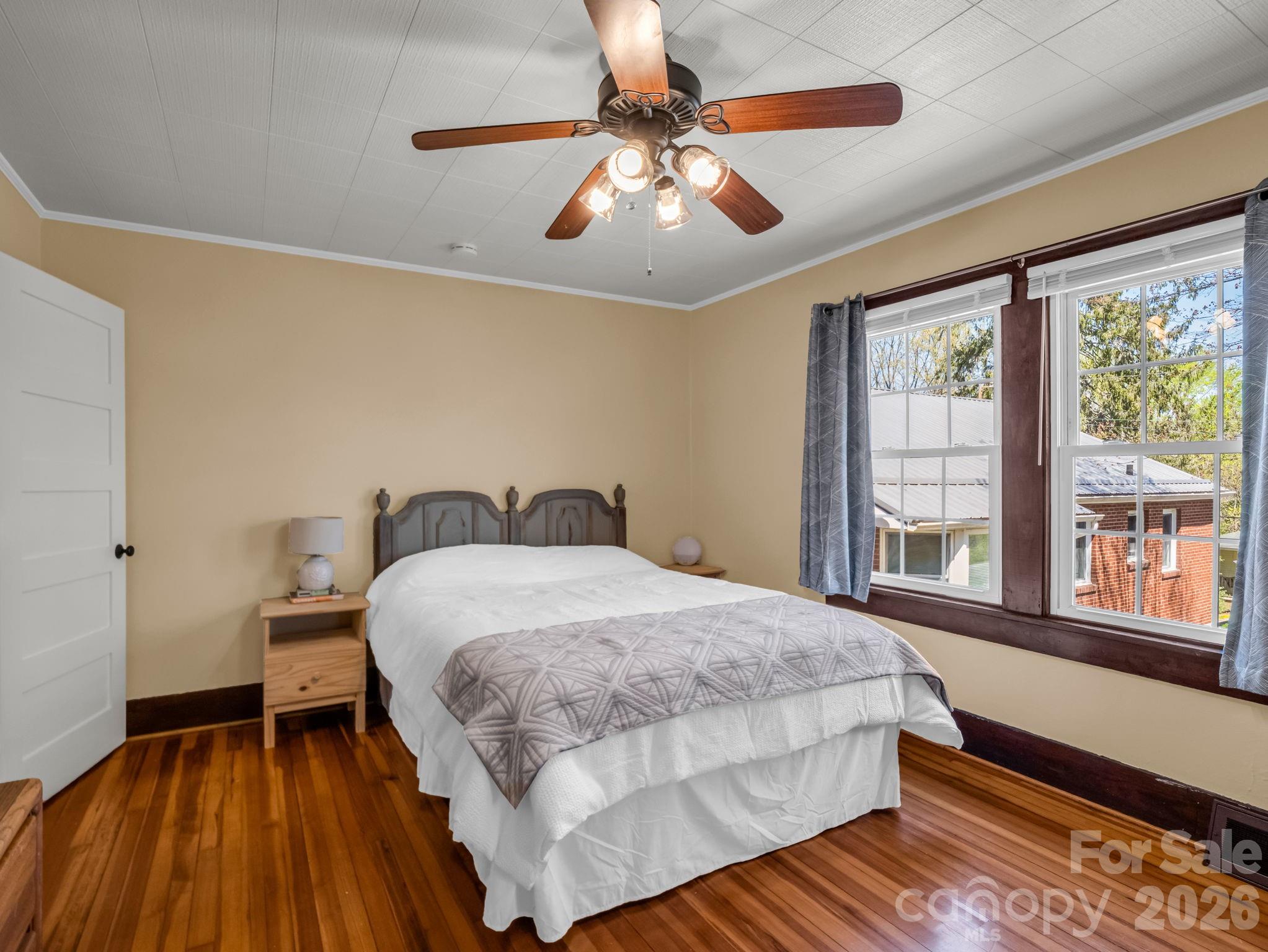40 Hudson Street — Asheville