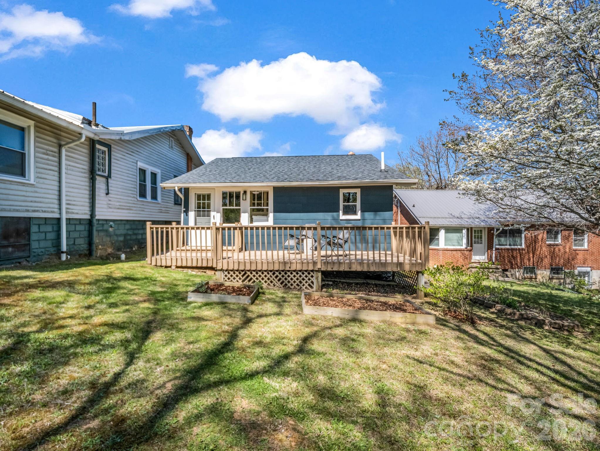 40 Hudson Street — Asheville