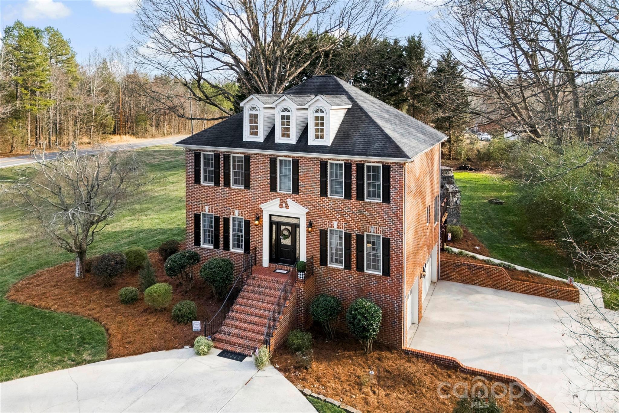 503 Bridgestone Court — Gastonia
