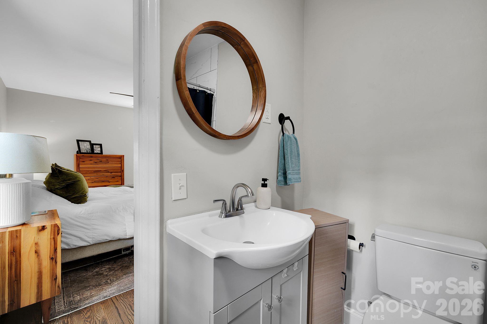 5201 Amity Place — Charlotte