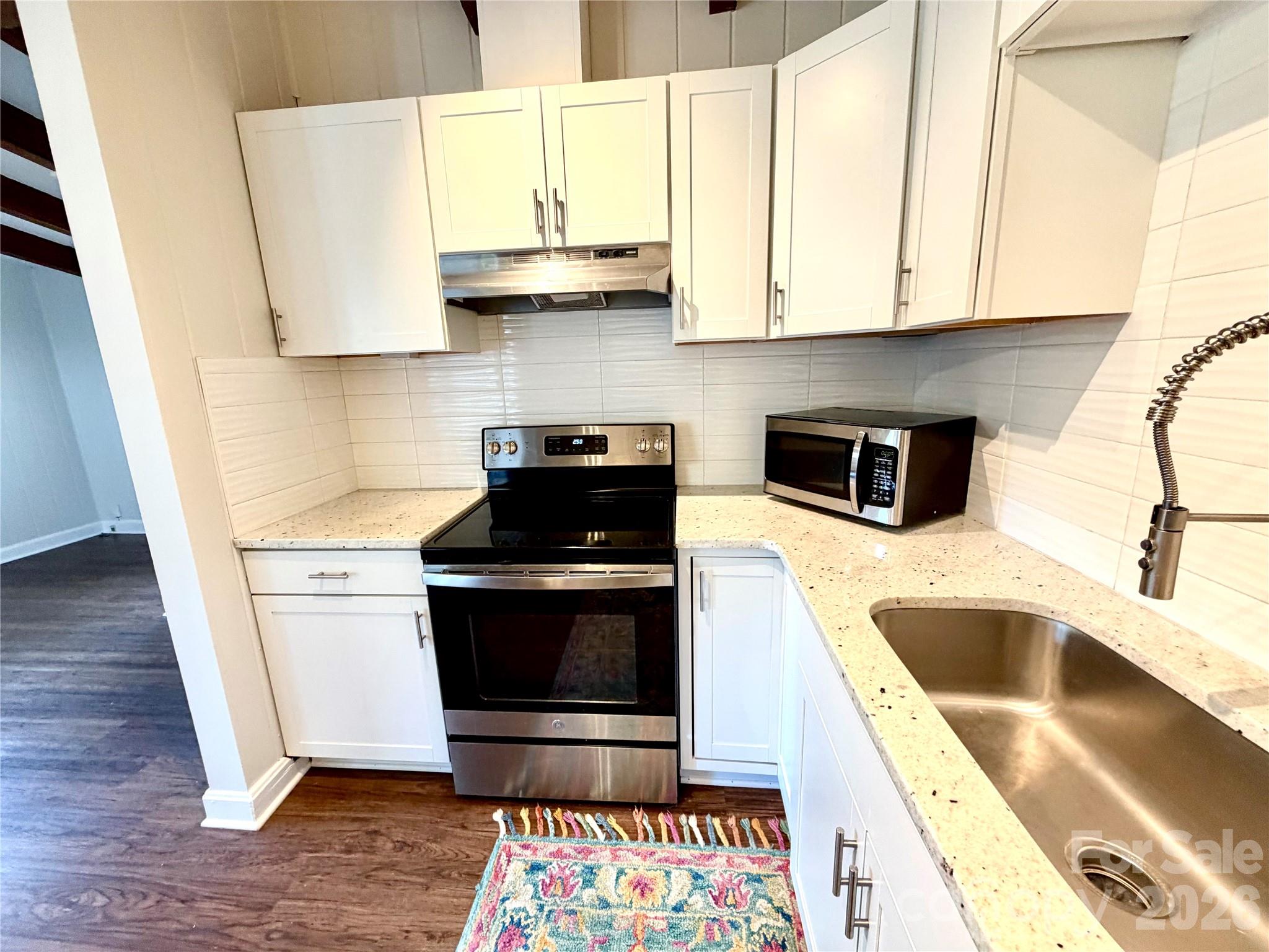 1511 Briarfield Drive — Charlotte