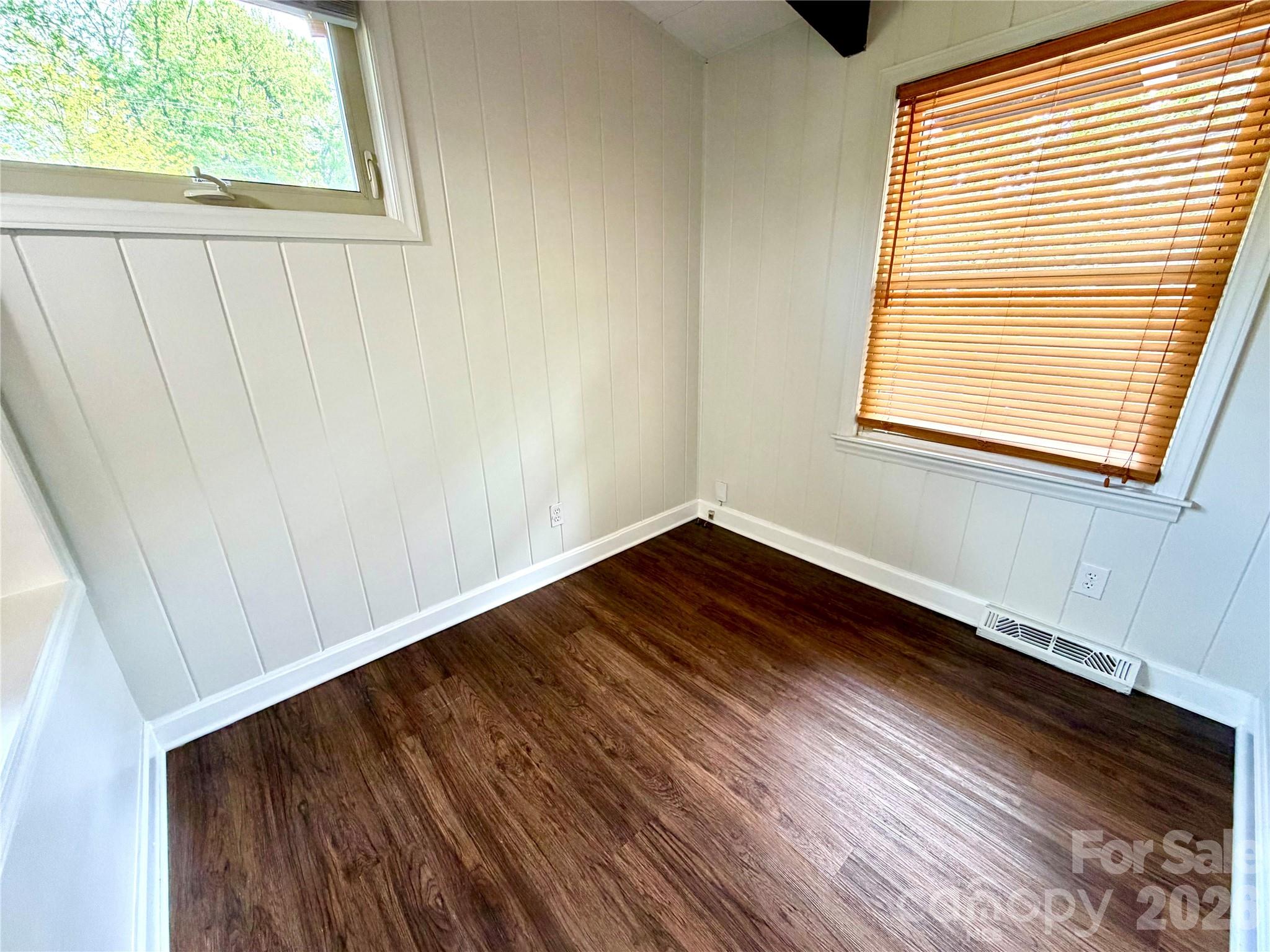 1511 Briarfield Drive — Charlotte