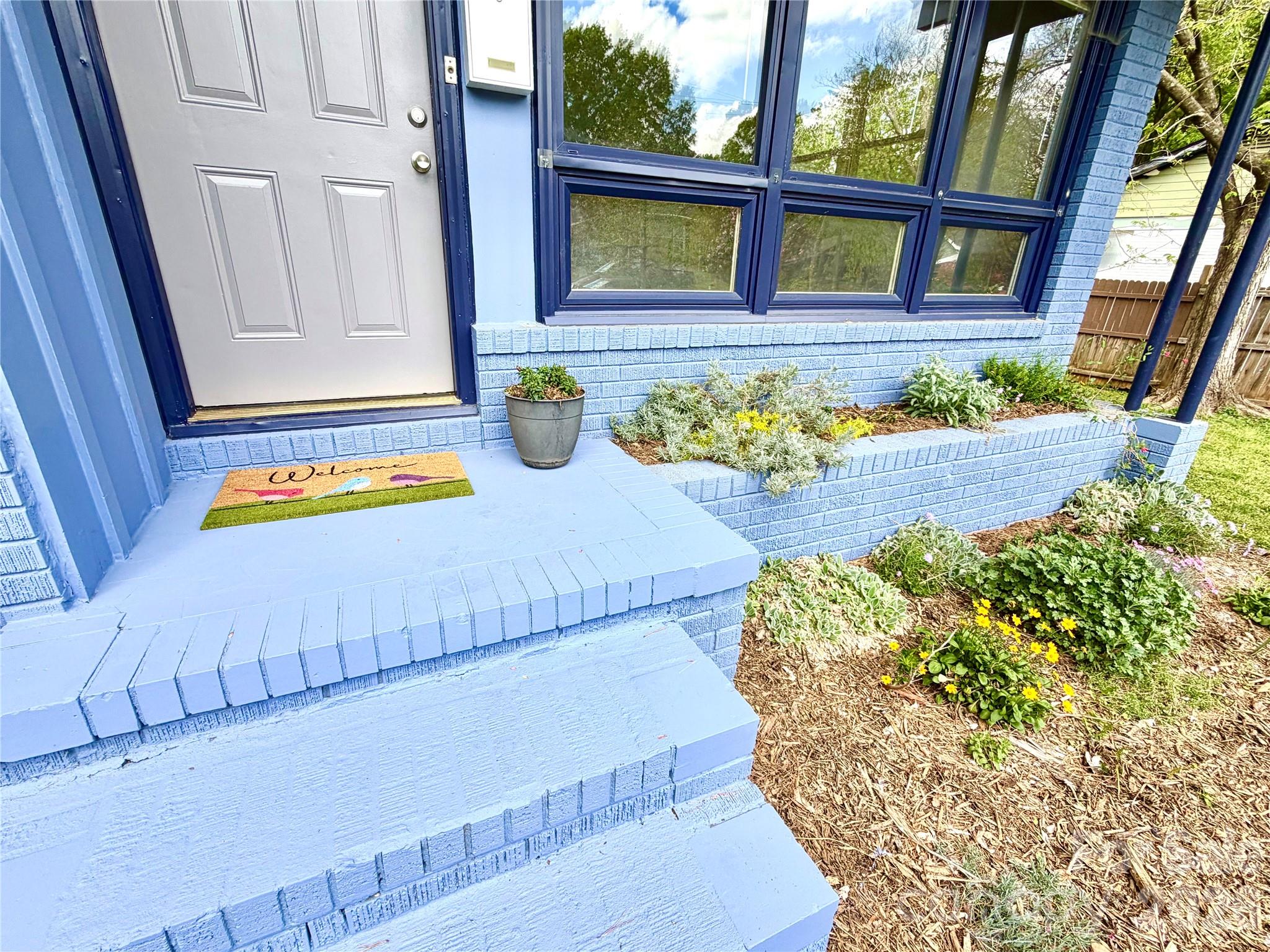 1511 Briarfield Drive — Charlotte