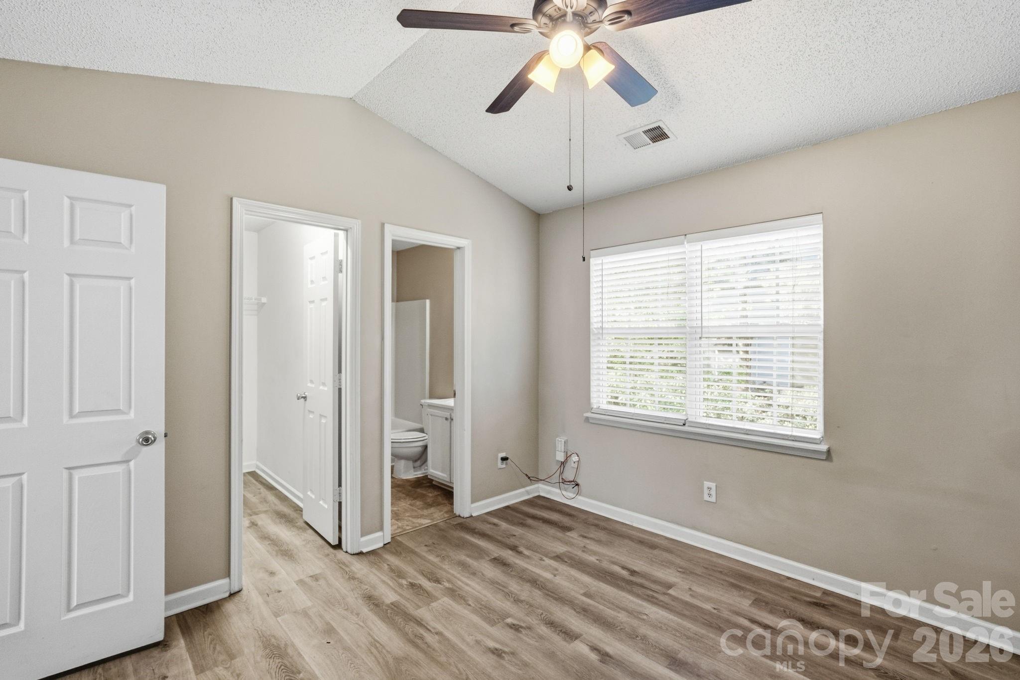 10142 Forest Landing Drive — Charlotte