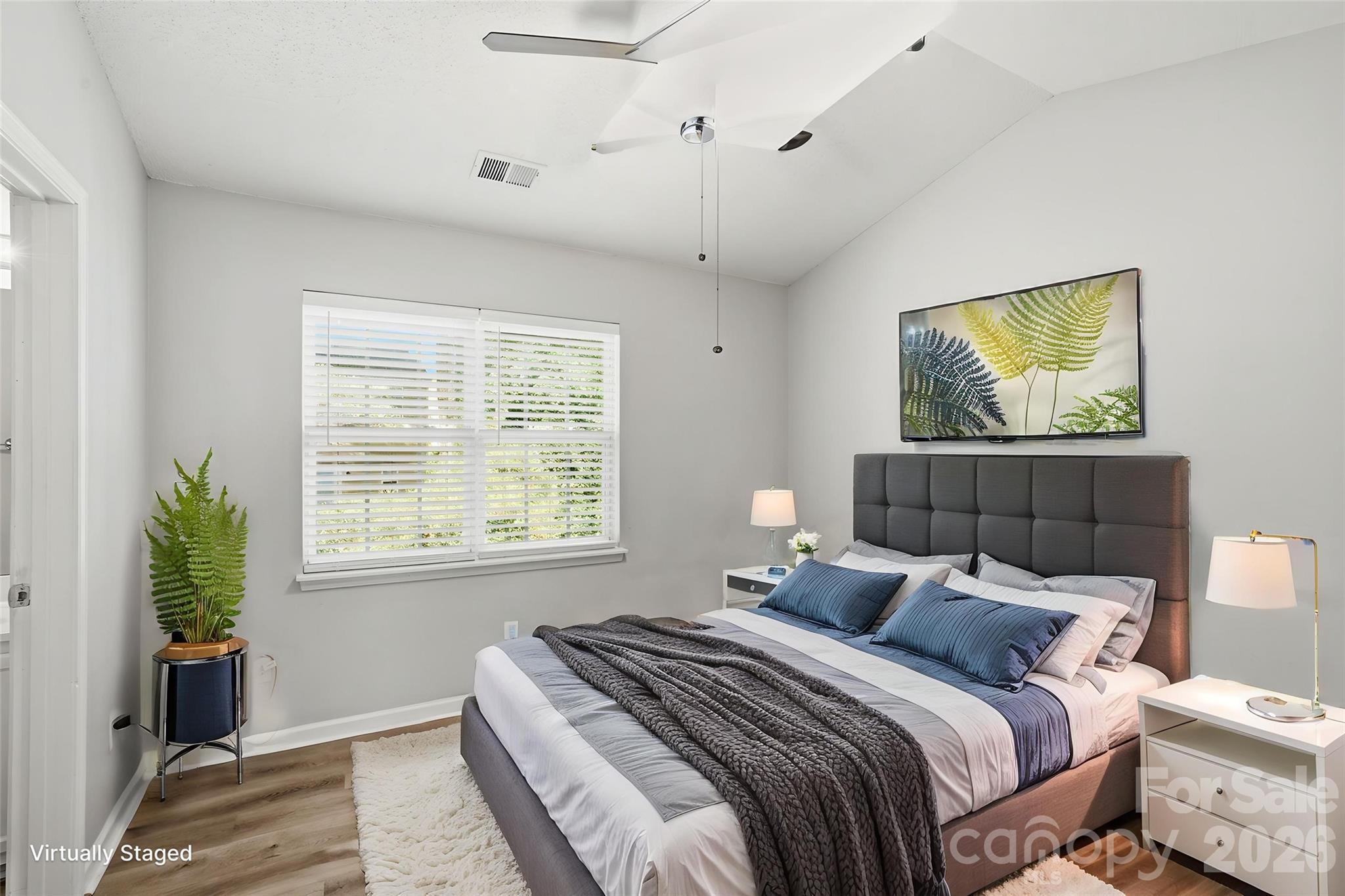 10142 Forest Landing Drive — Charlotte