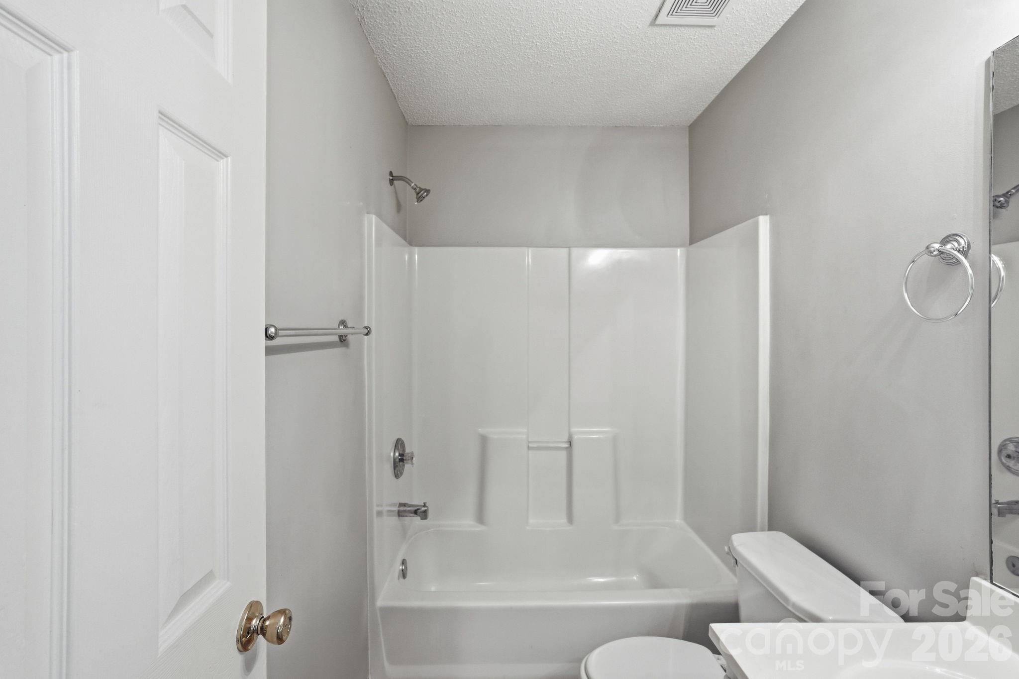 10142 Forest Landing Drive — Charlotte