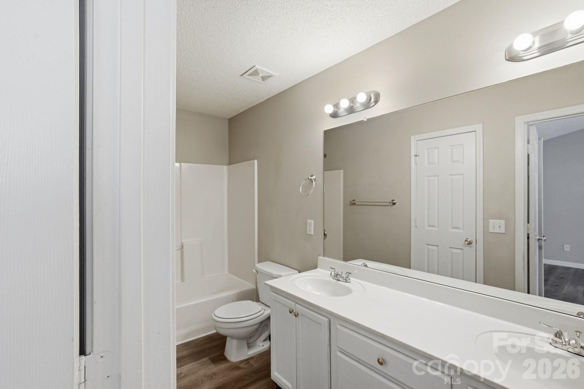 10142 Forest Landing Drive — Charlotte
