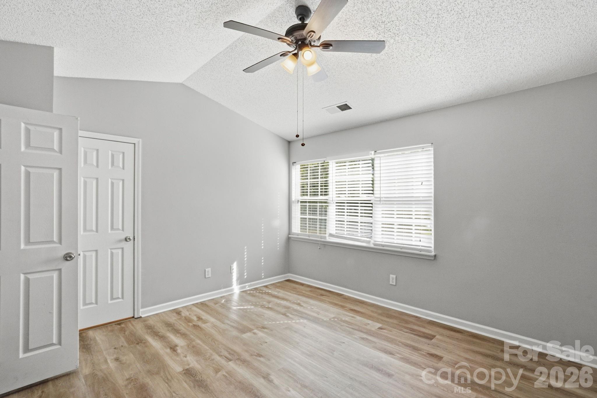 10142 Forest Landing Drive — Charlotte