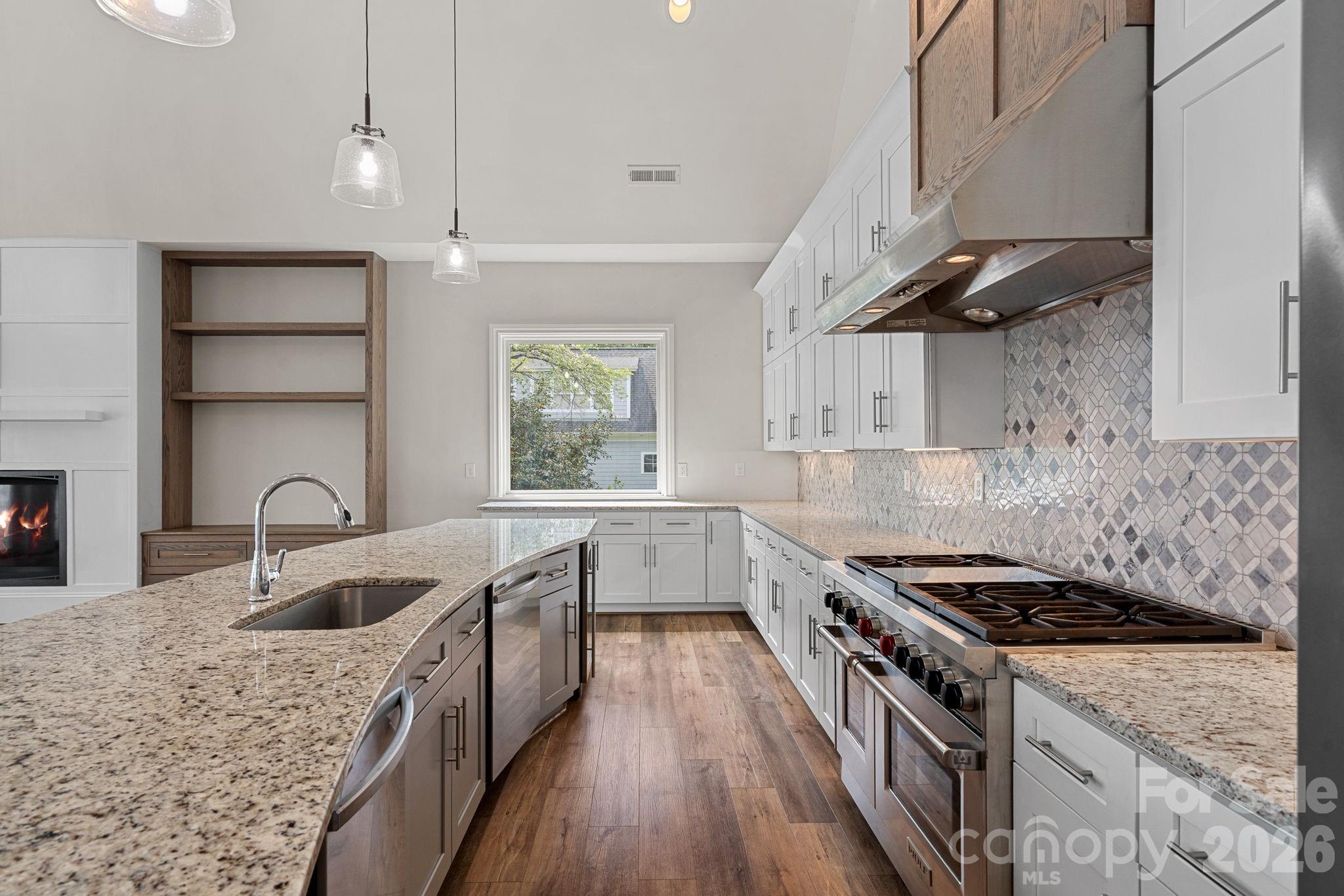 541 Isle Of Pines Road — Mooresville