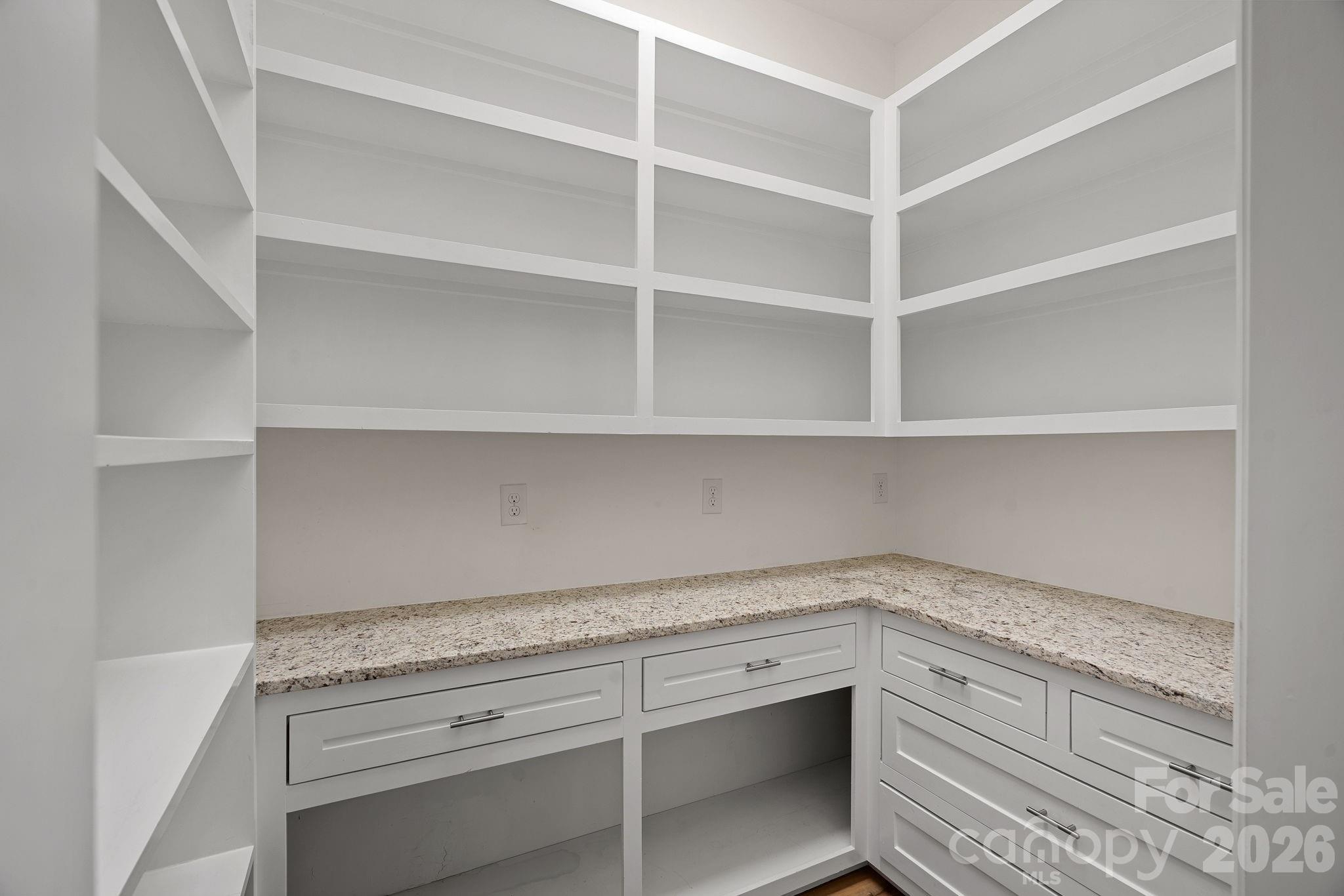 541 Isle Of Pines Road — Mooresville