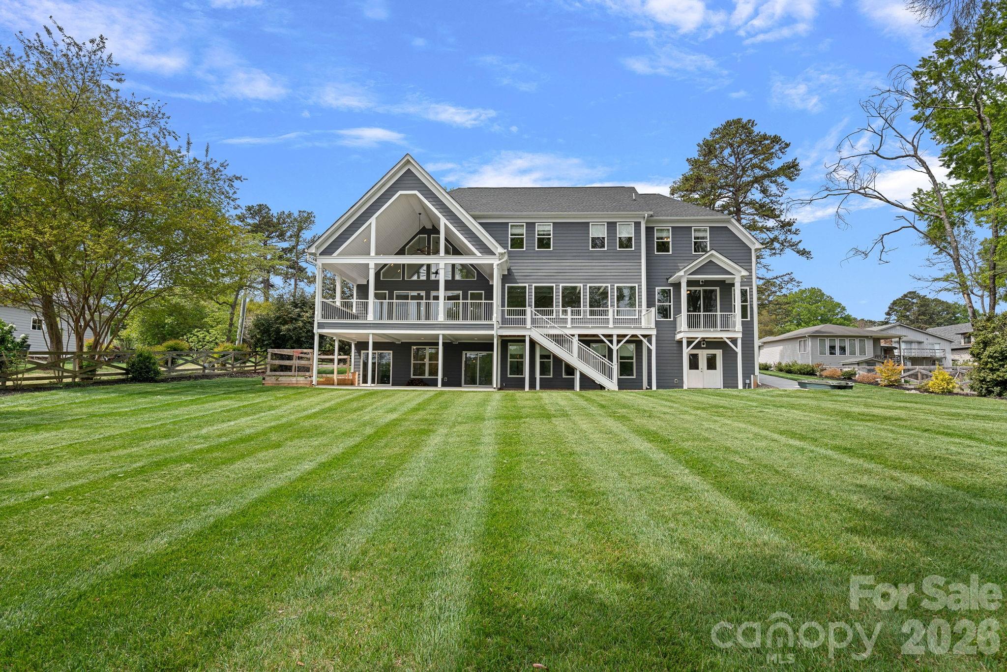 541 Isle Of Pines Road — Mooresville