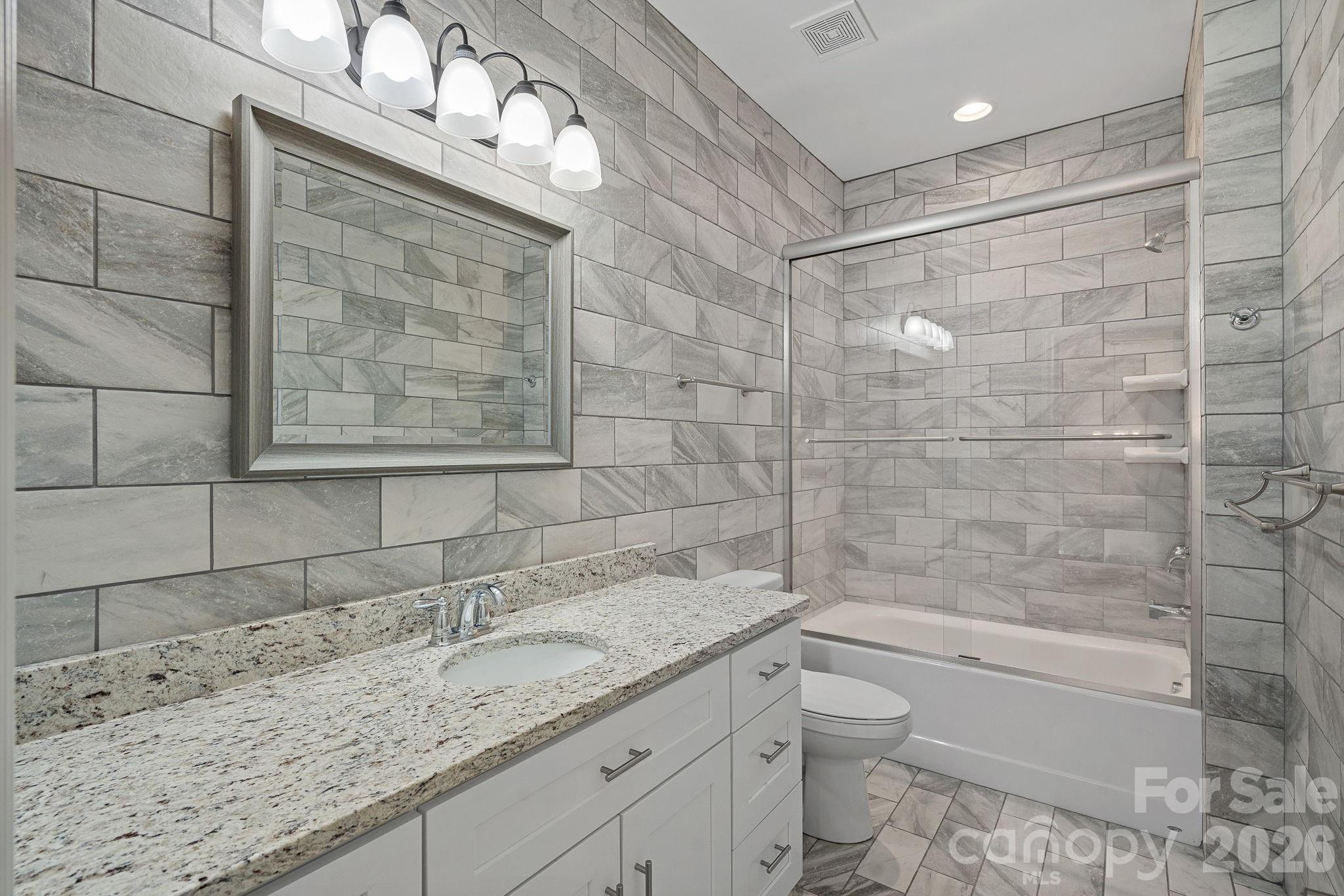 541 Isle Of Pines Road — Mooresville