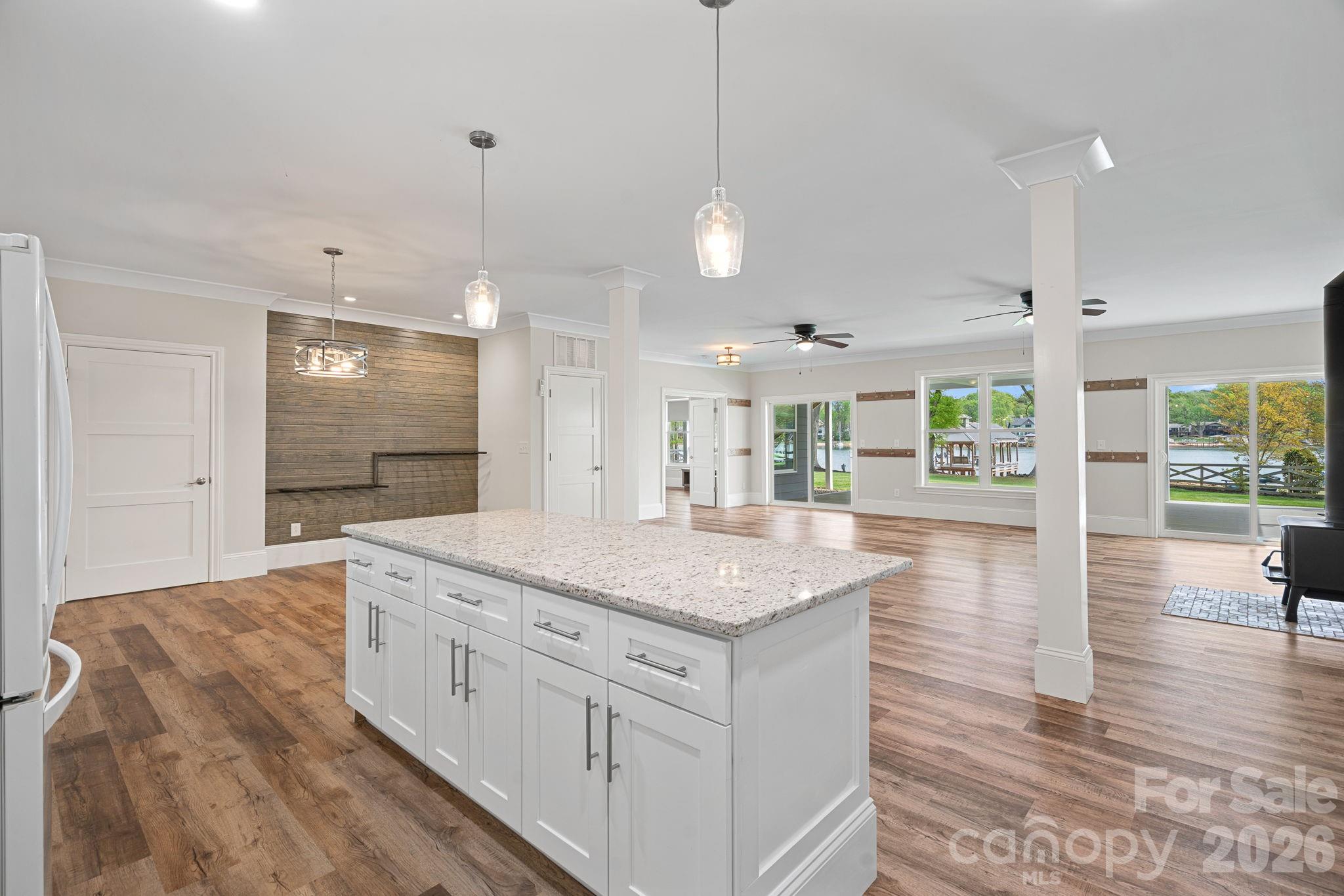 541 Isle Of Pines Road — Mooresville