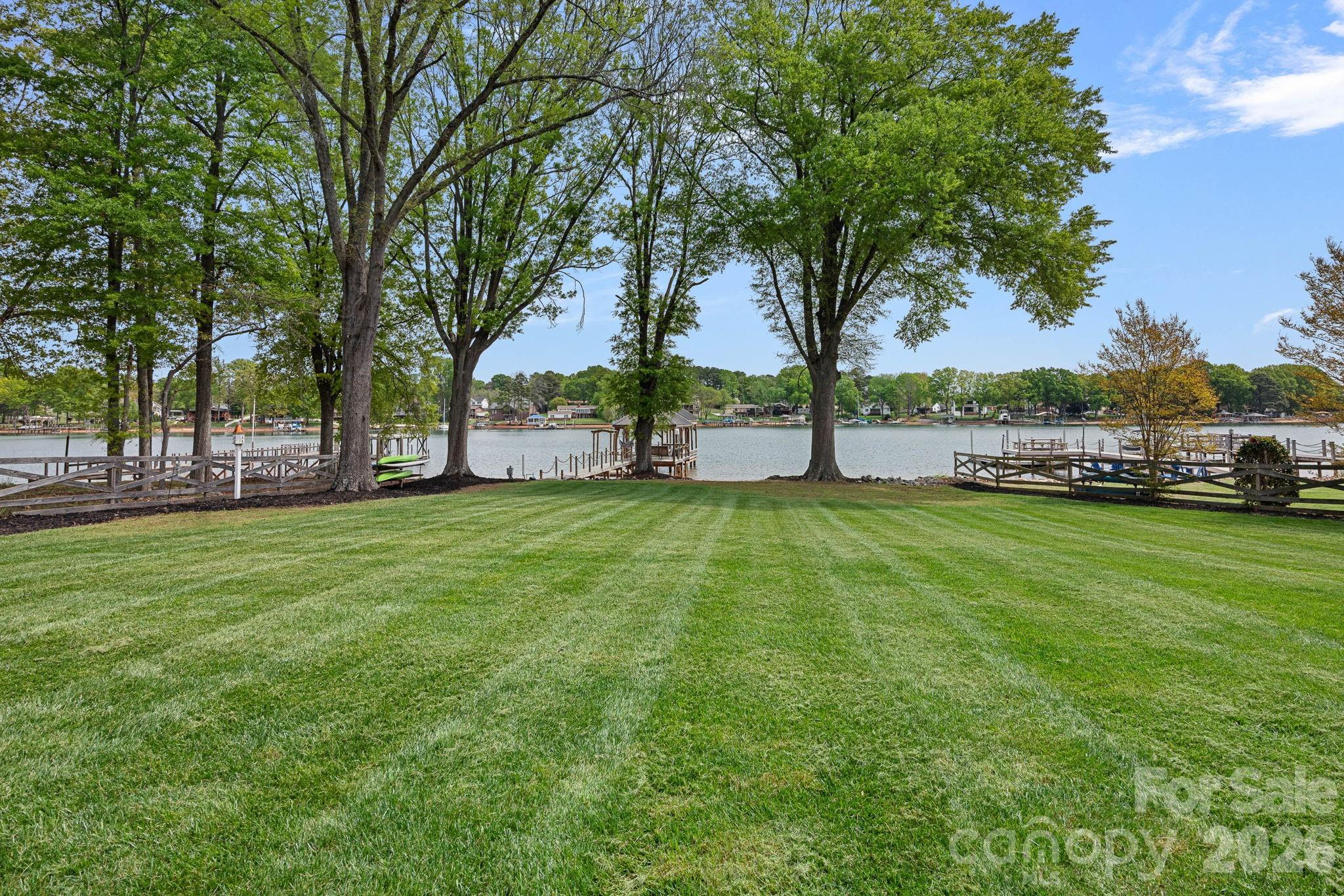 541 Isle Of Pines Road — Mooresville