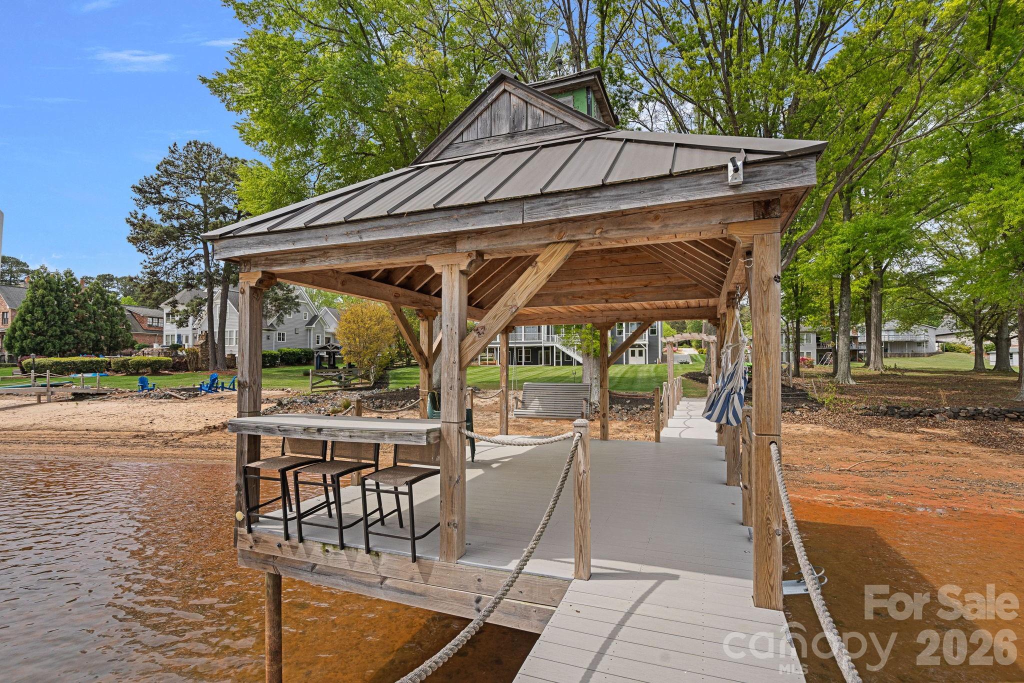 541 Isle Of Pines Road — Mooresville