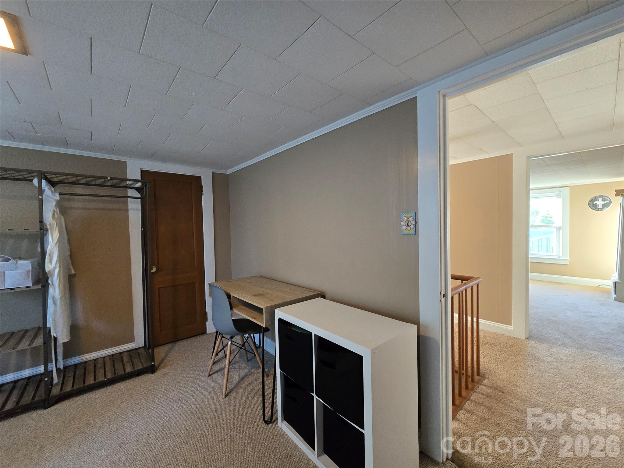 4207 Section House Road — Hickory