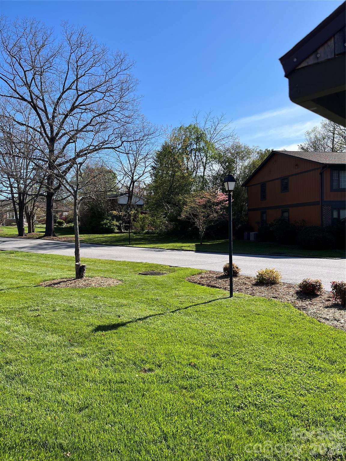 1763 Haywood Manor Road #D — Hendersonville