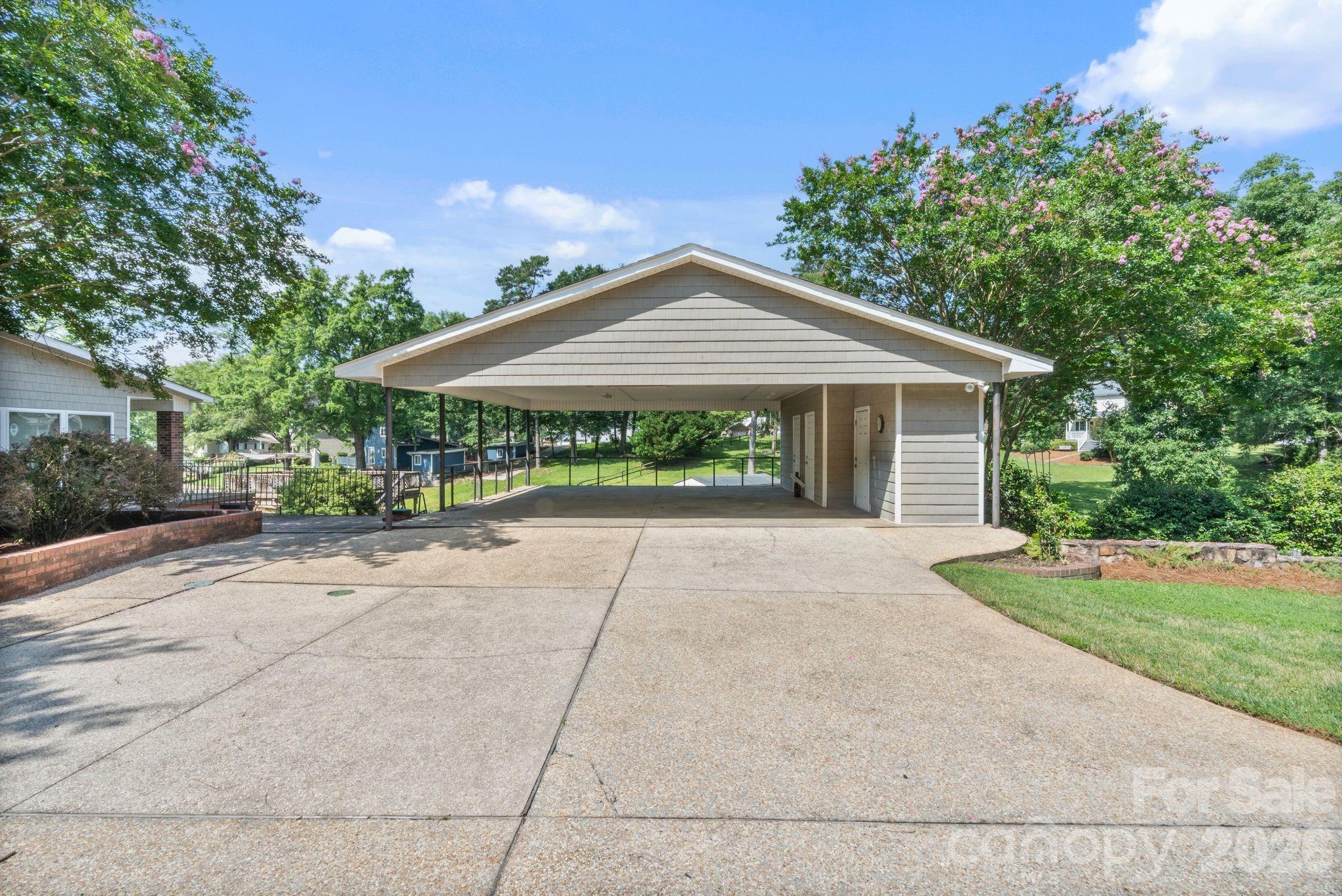 24756 Strand Drive — Albemarle