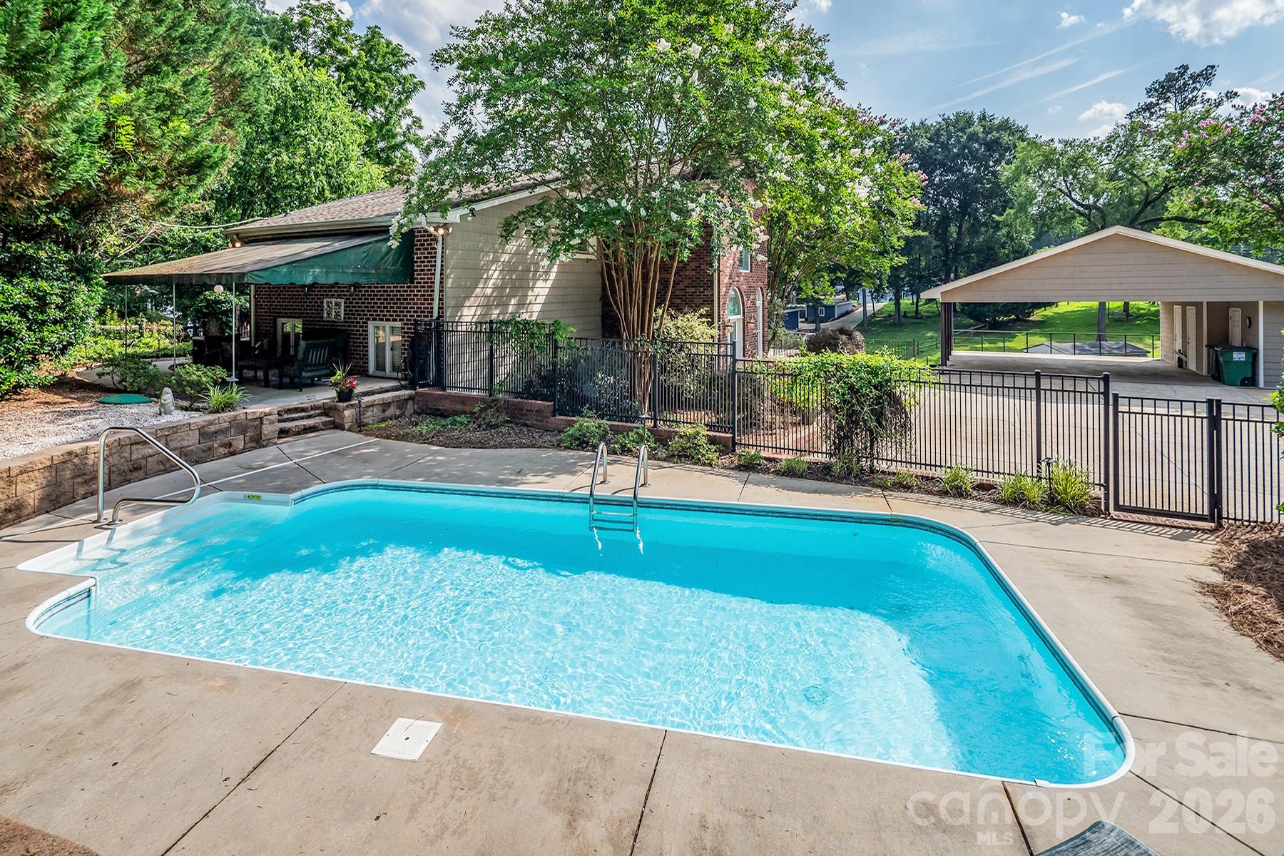 24756 Strand Drive — Albemarle