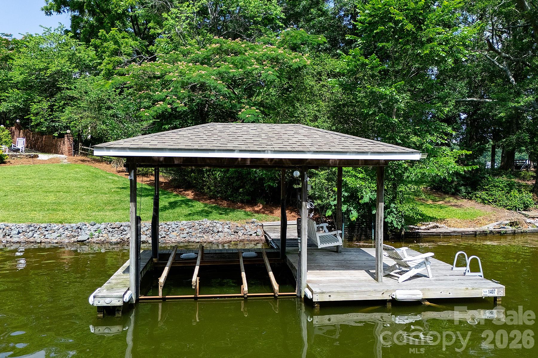 24756 Strand Drive — Albemarle