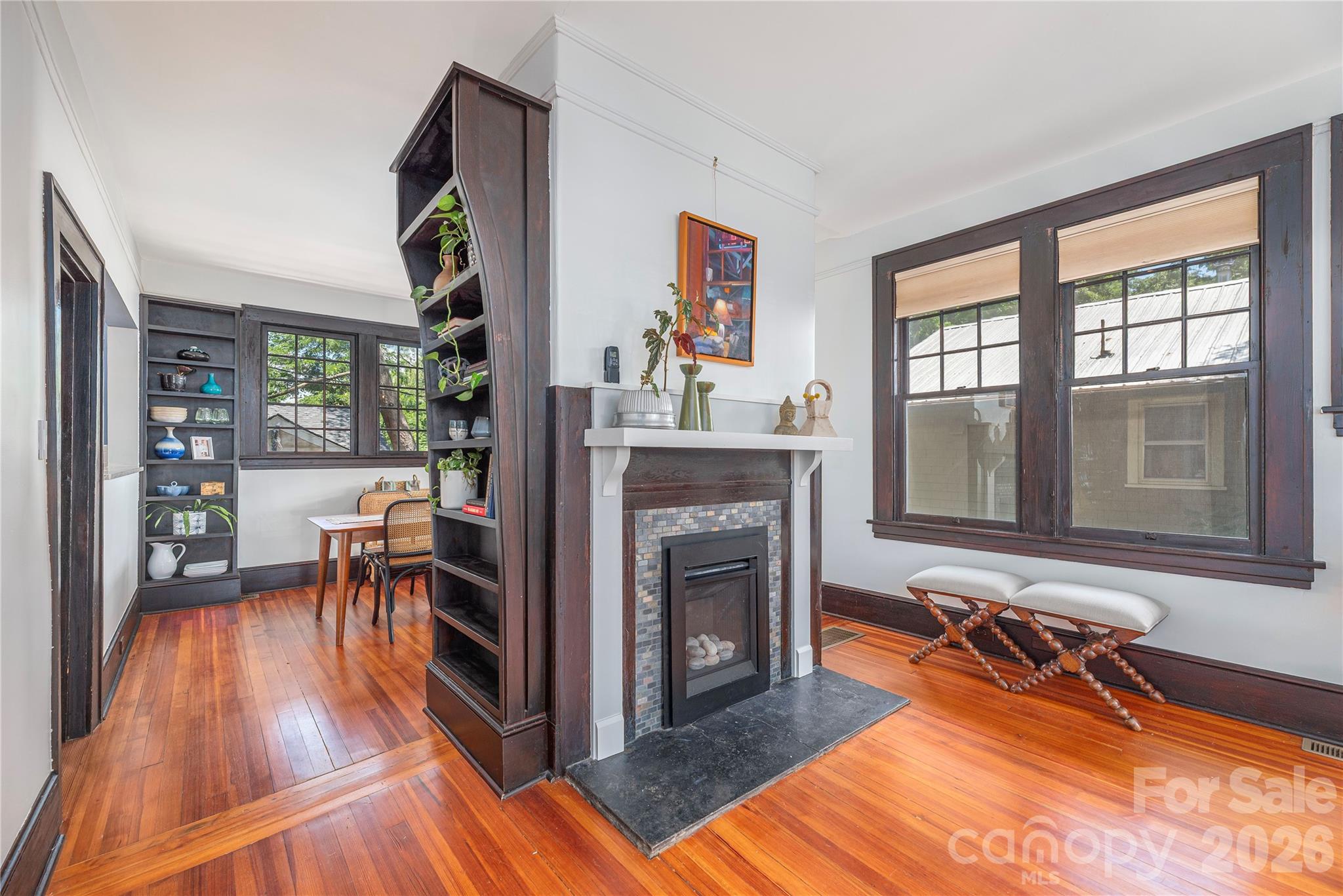 302 Hillside Street — Asheville