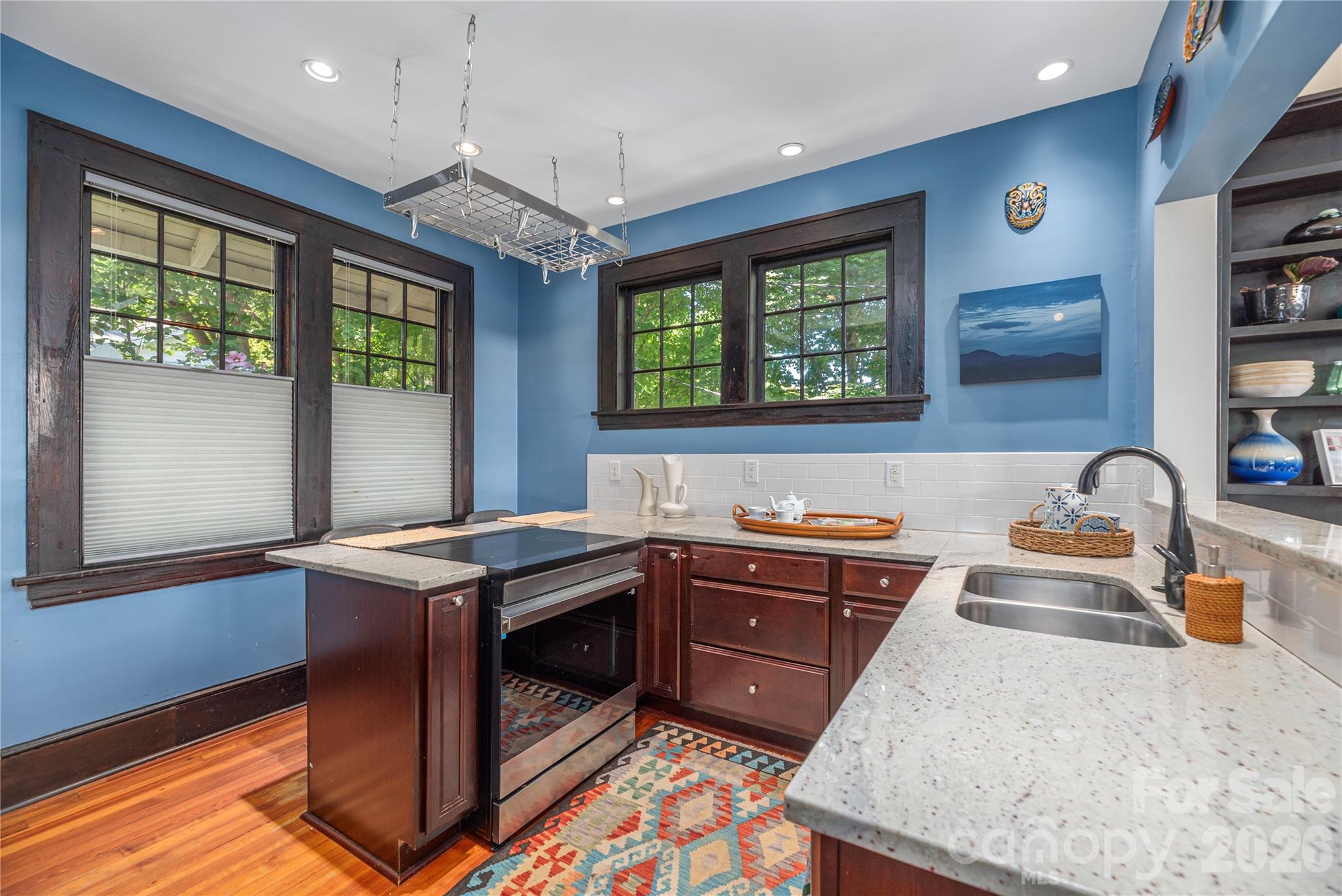 302 Hillside Street — Asheville
