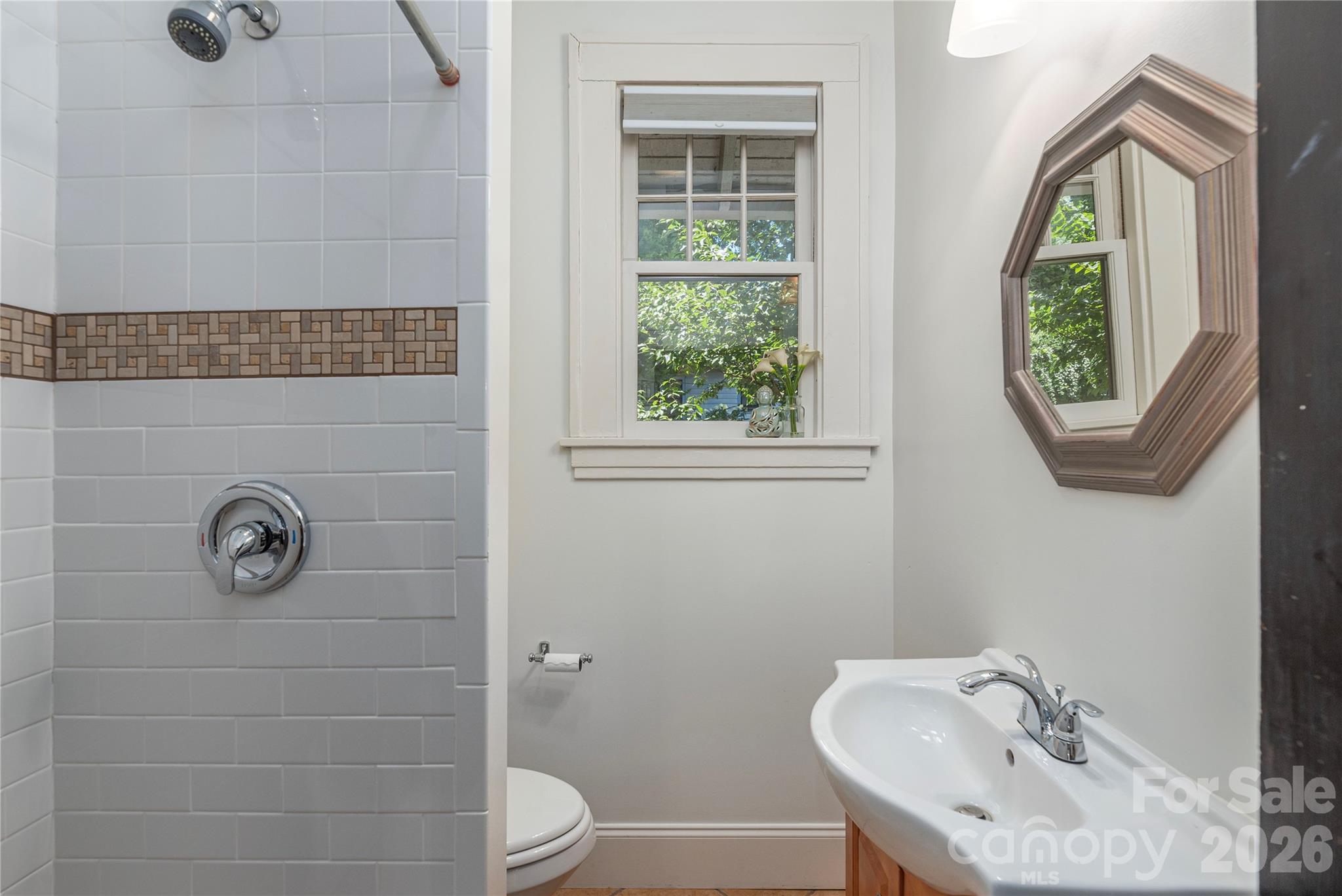 302 Hillside Street — Asheville