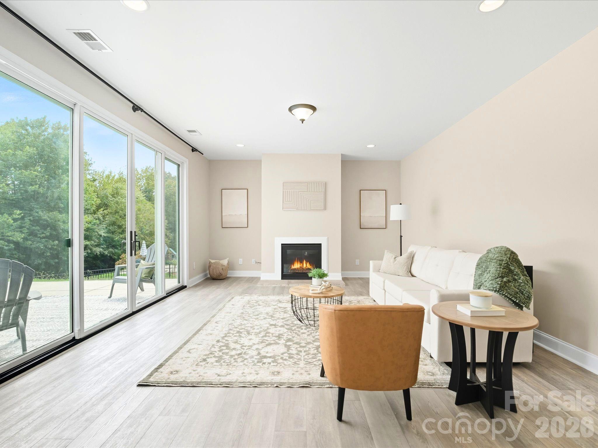 7196 Dove Field Lane — Fort Mill