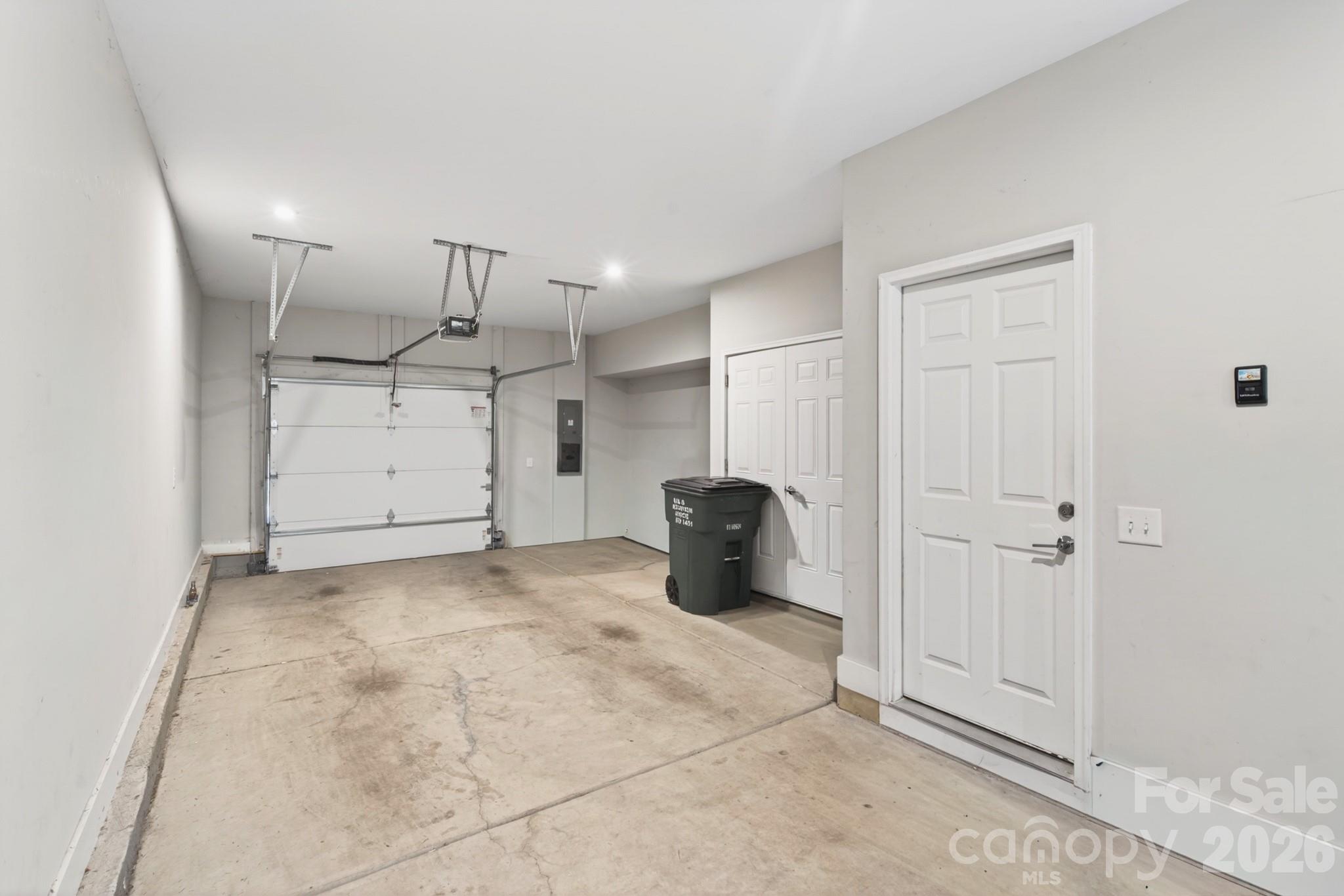 15036 New Amsterdam Lane — Charlotte