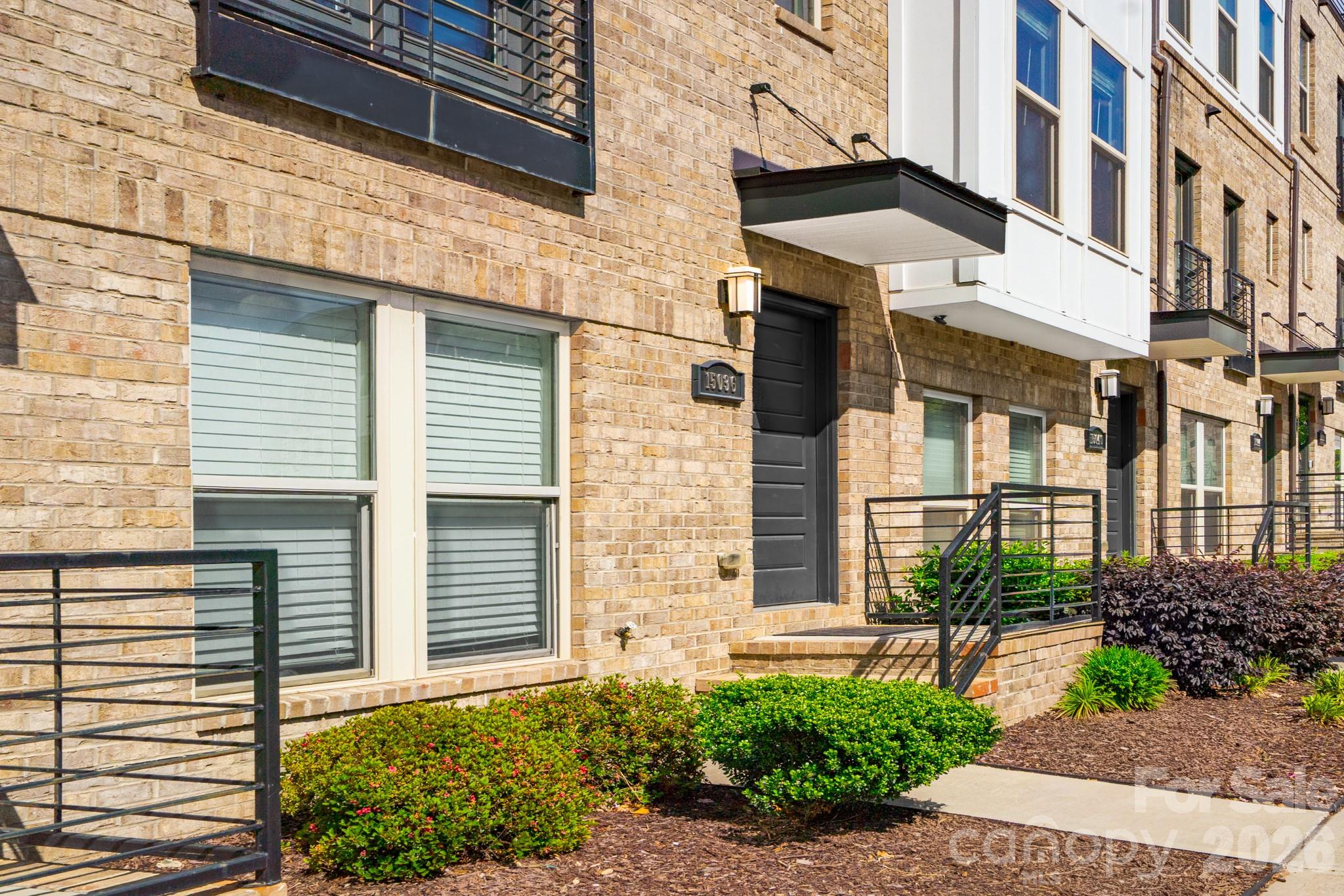 15036 New Amsterdam Lane — Charlotte