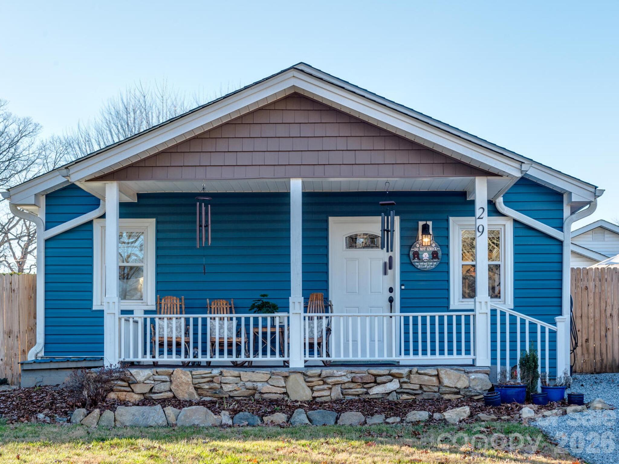 29 White Oak Road — Arden