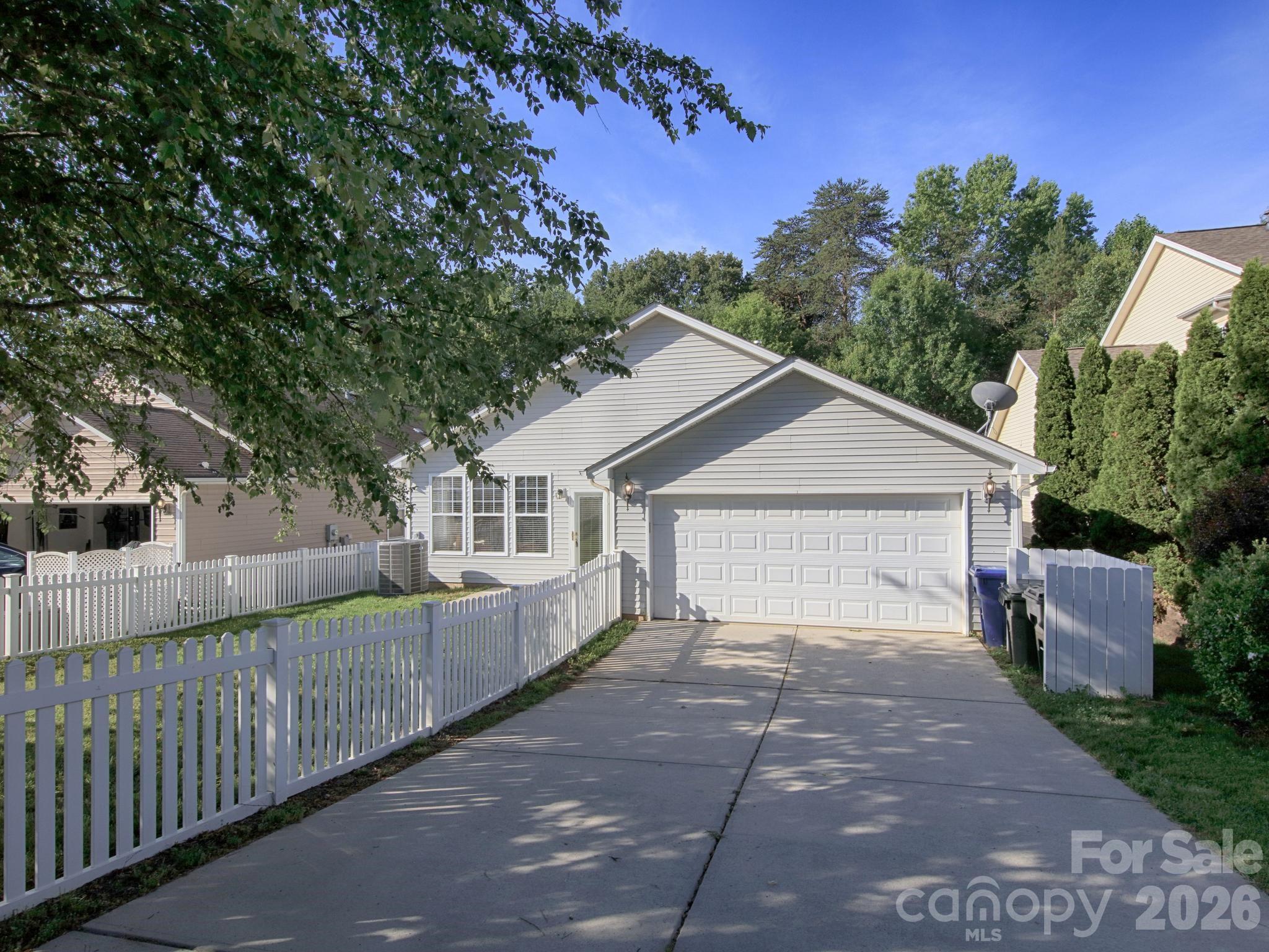 15318 Hugh Torance Parkway — Huntersville