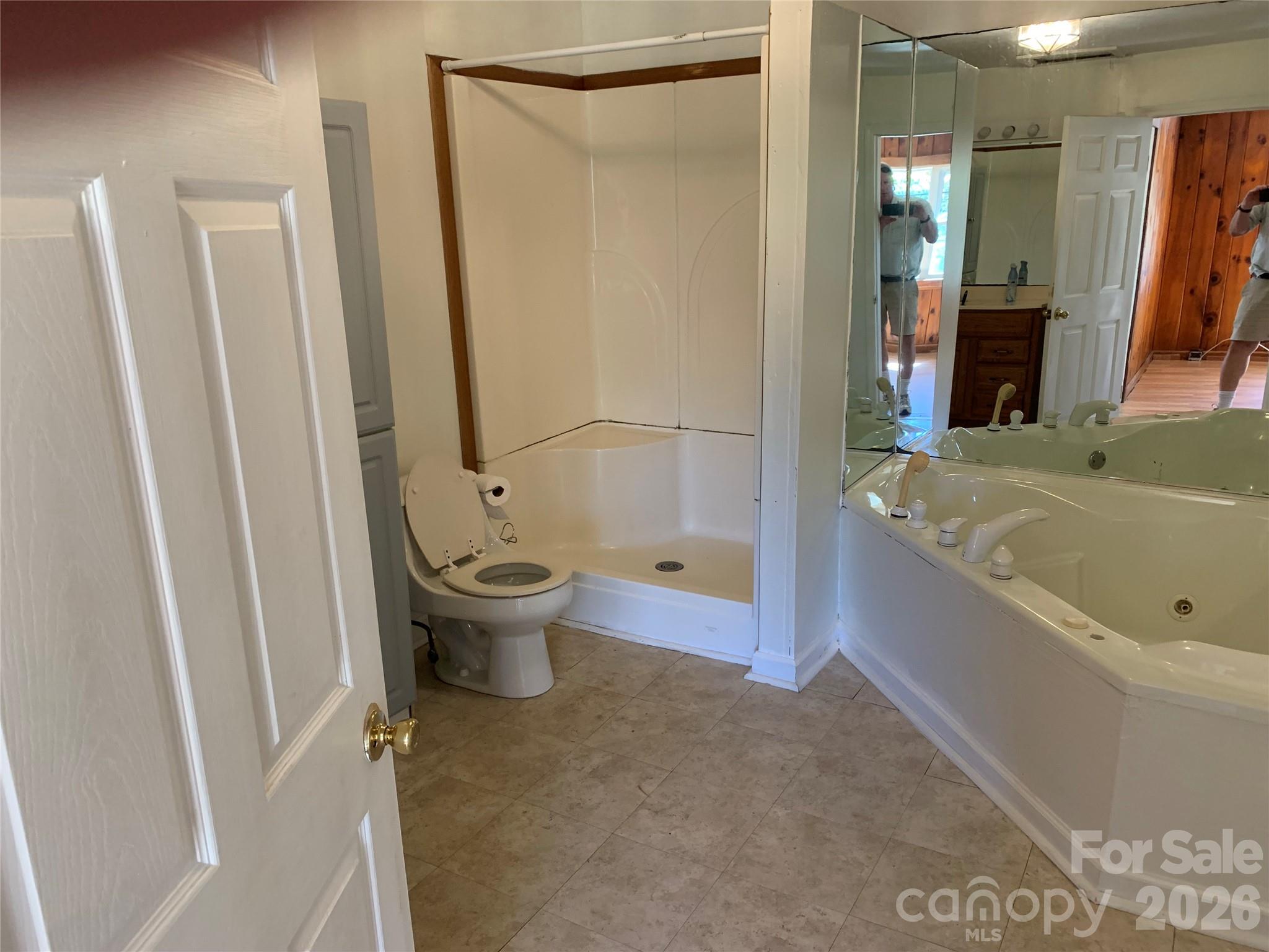 465 Bee Tree Road — Swannanoa