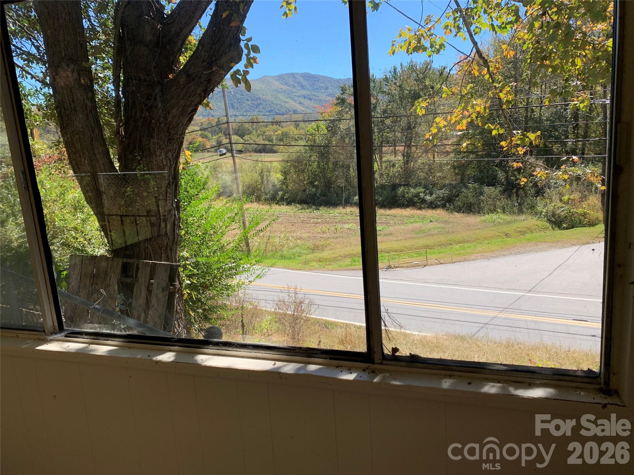 465 Bee Tree Road — Swannanoa