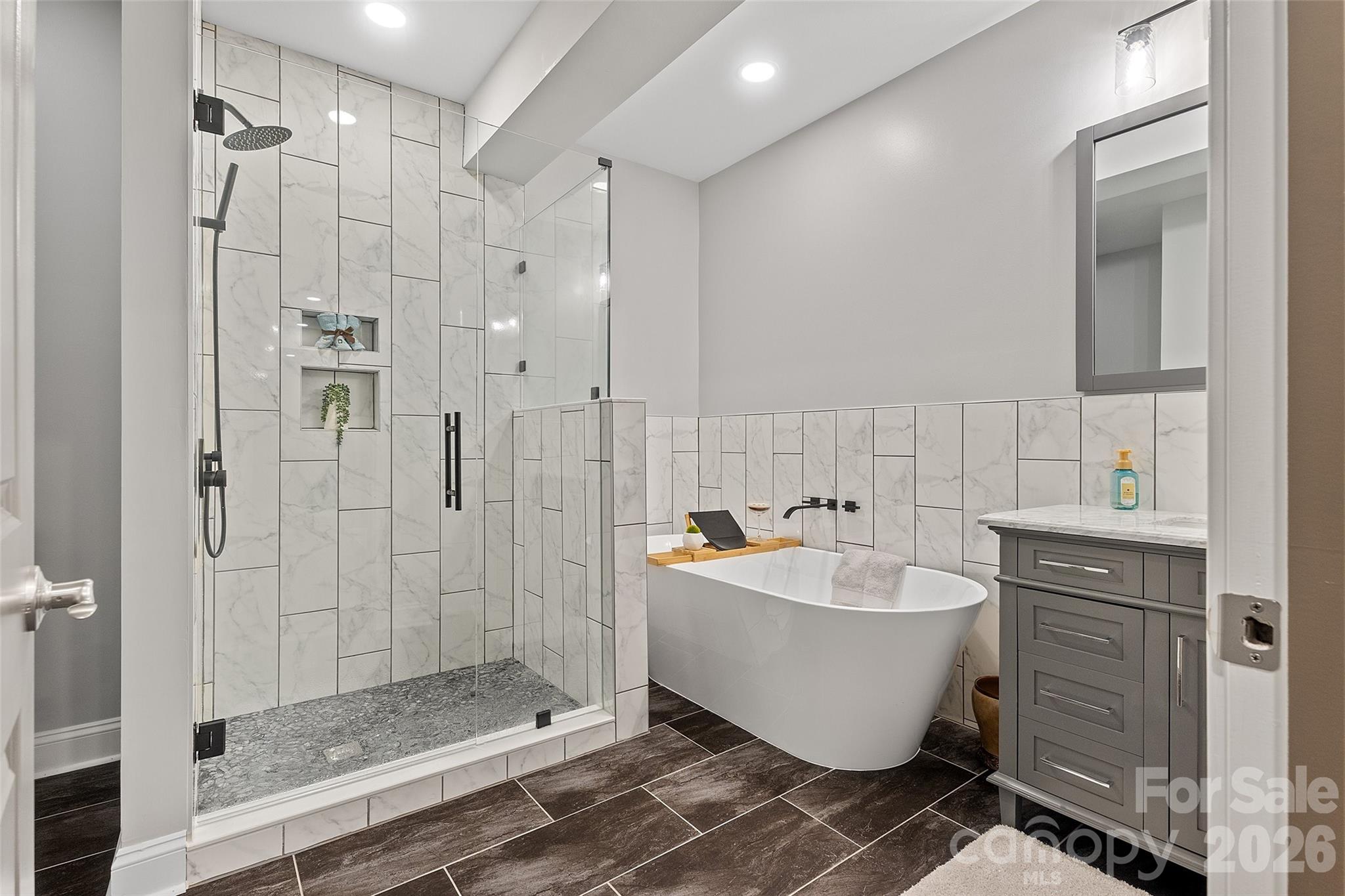 82212 Standing Oak Drive — Charlotte