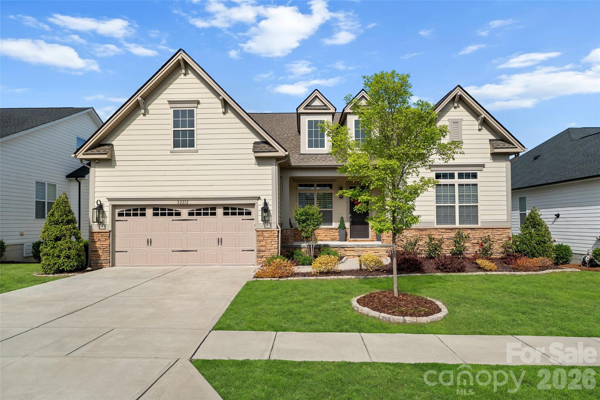 82212 Standing Oak Drive — Charlotte