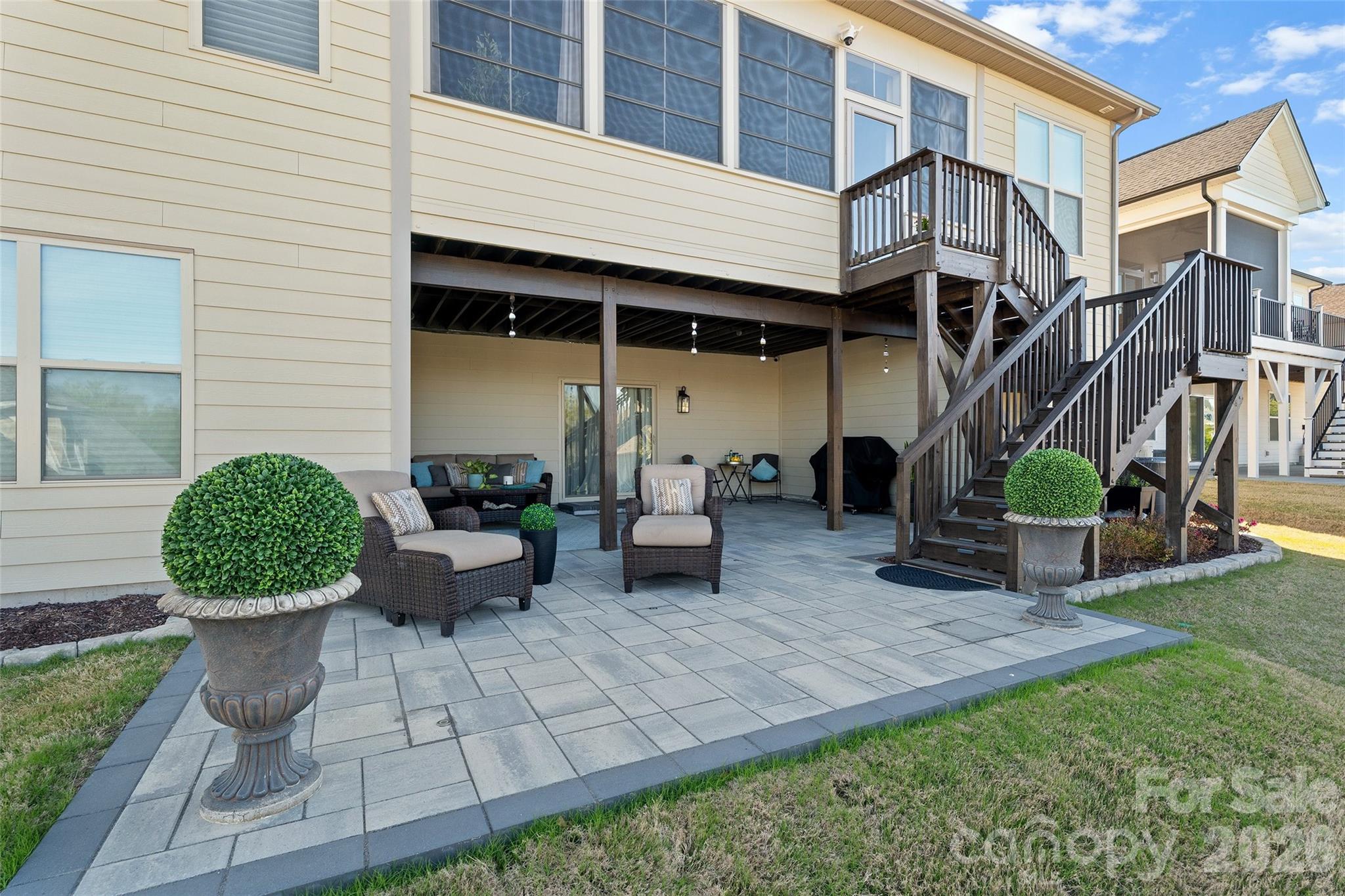 82212 Standing Oak Drive — Charlotte