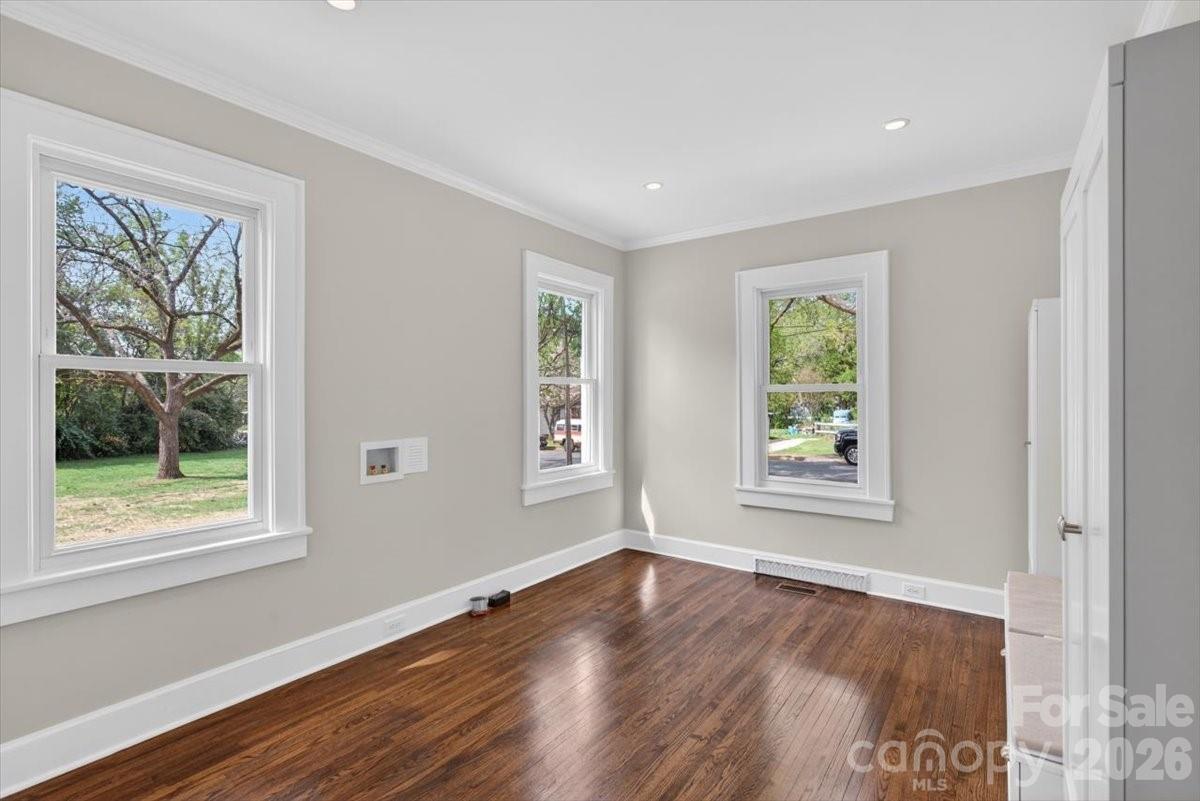 504 S Franklin Street — China Grove