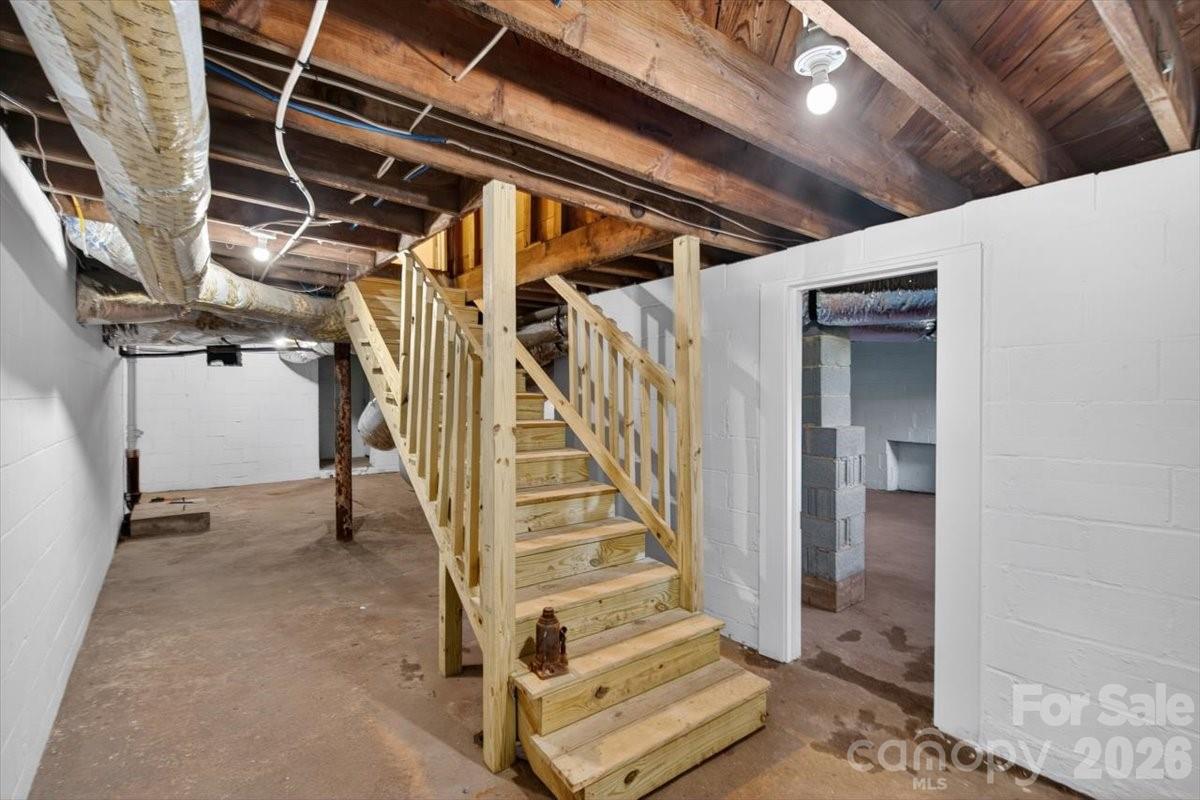 504 S Franklin Street — China Grove