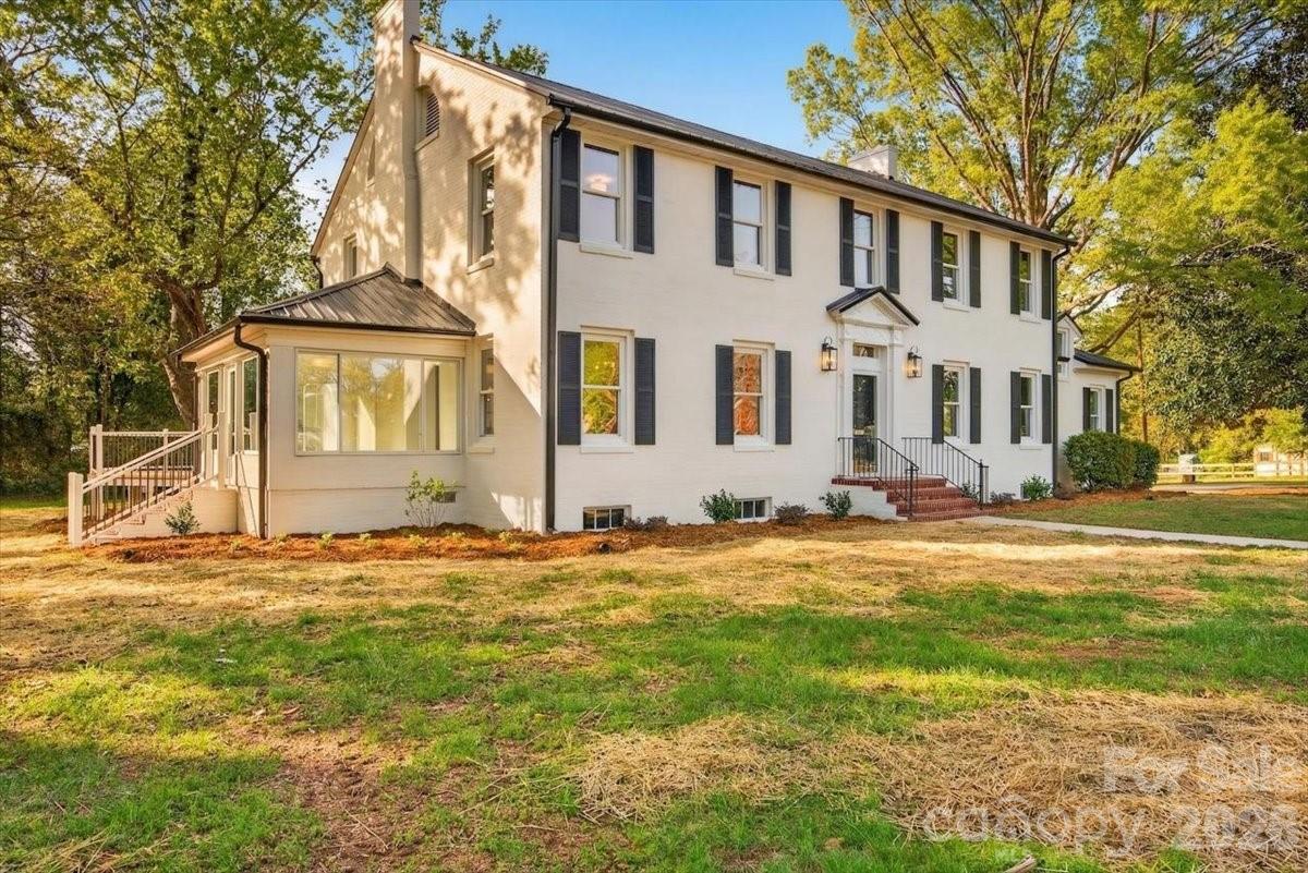 504 S Franklin Street — China Grove