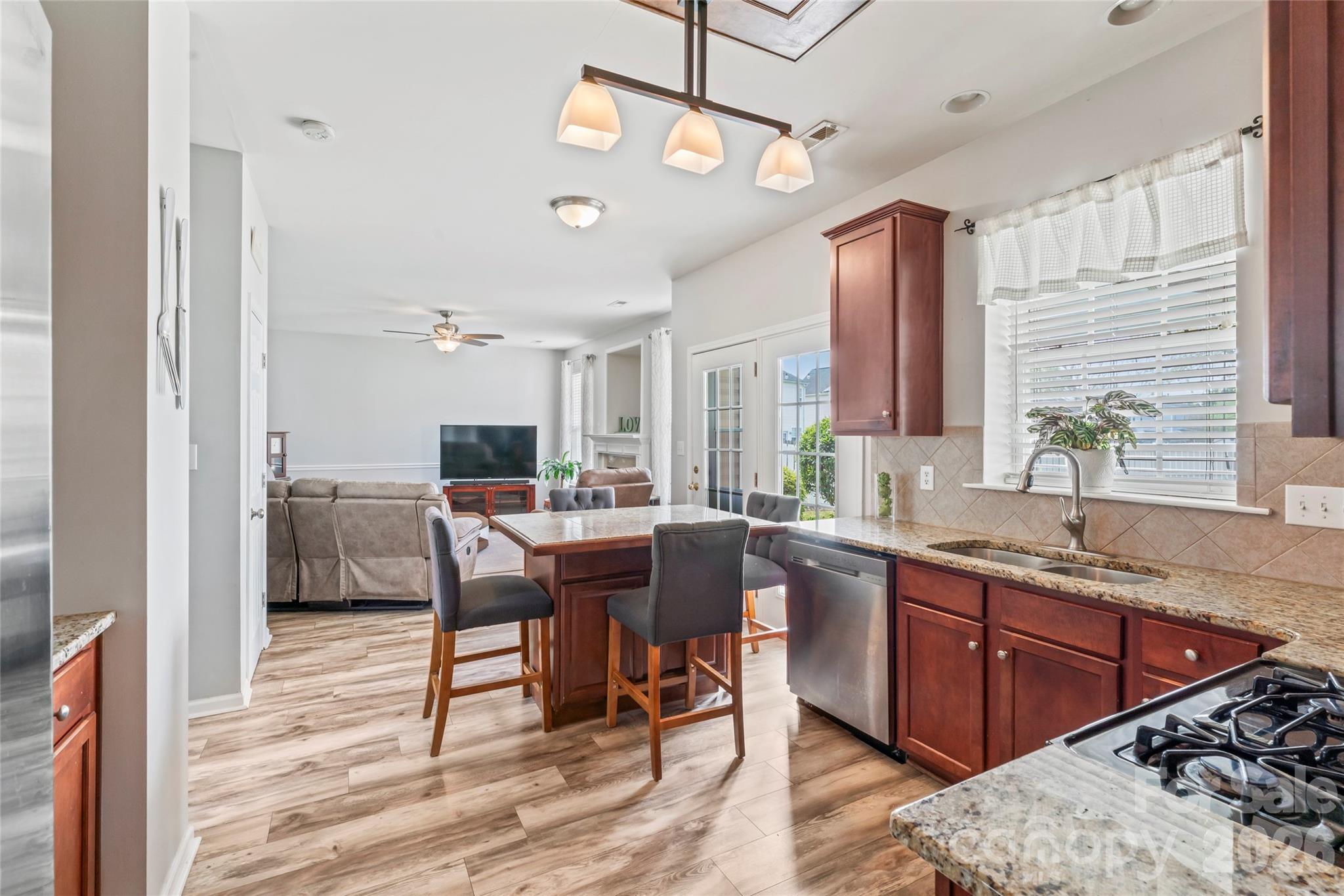 14913 Asheton Creek Drive — Charlotte